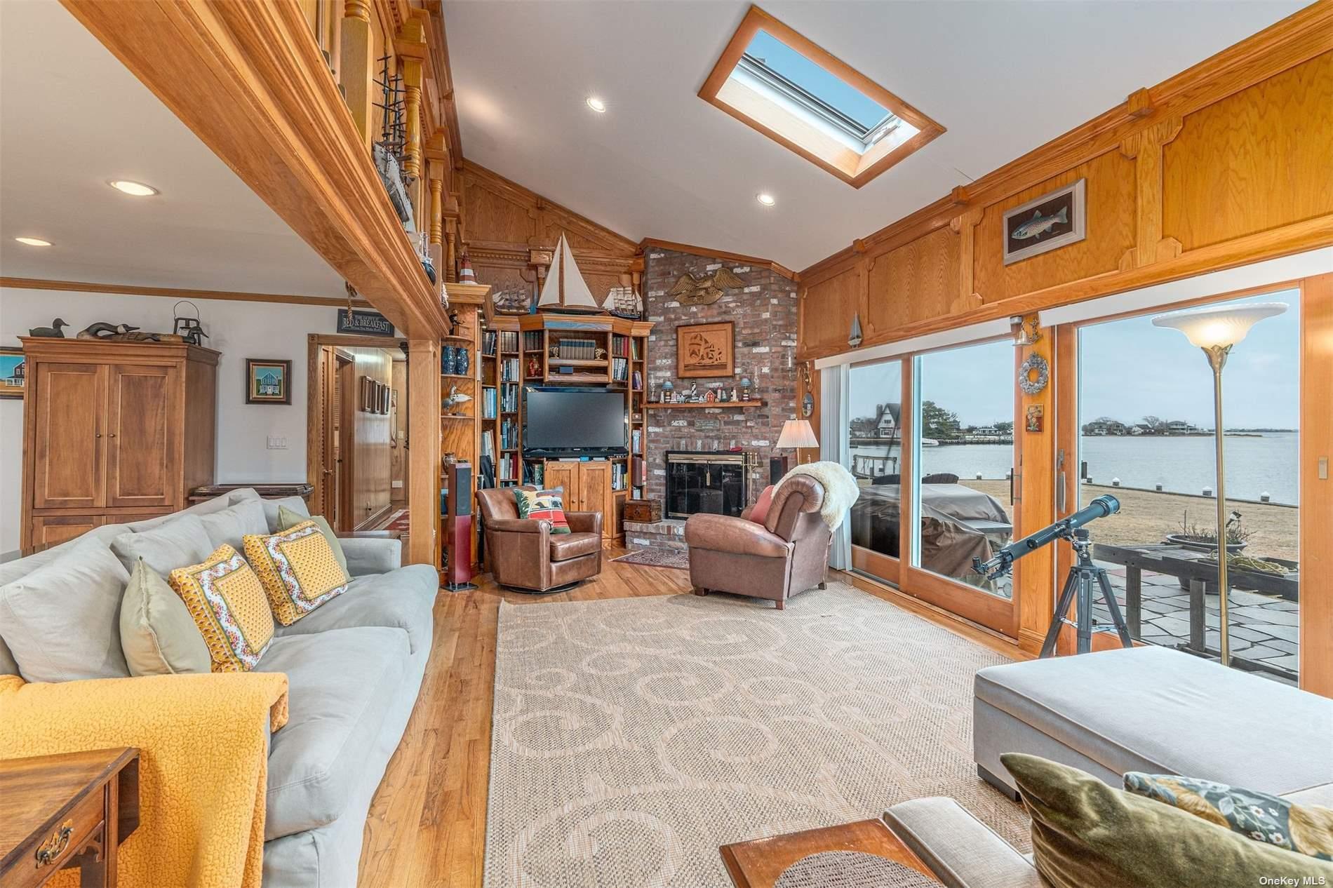 28 Koral Drive