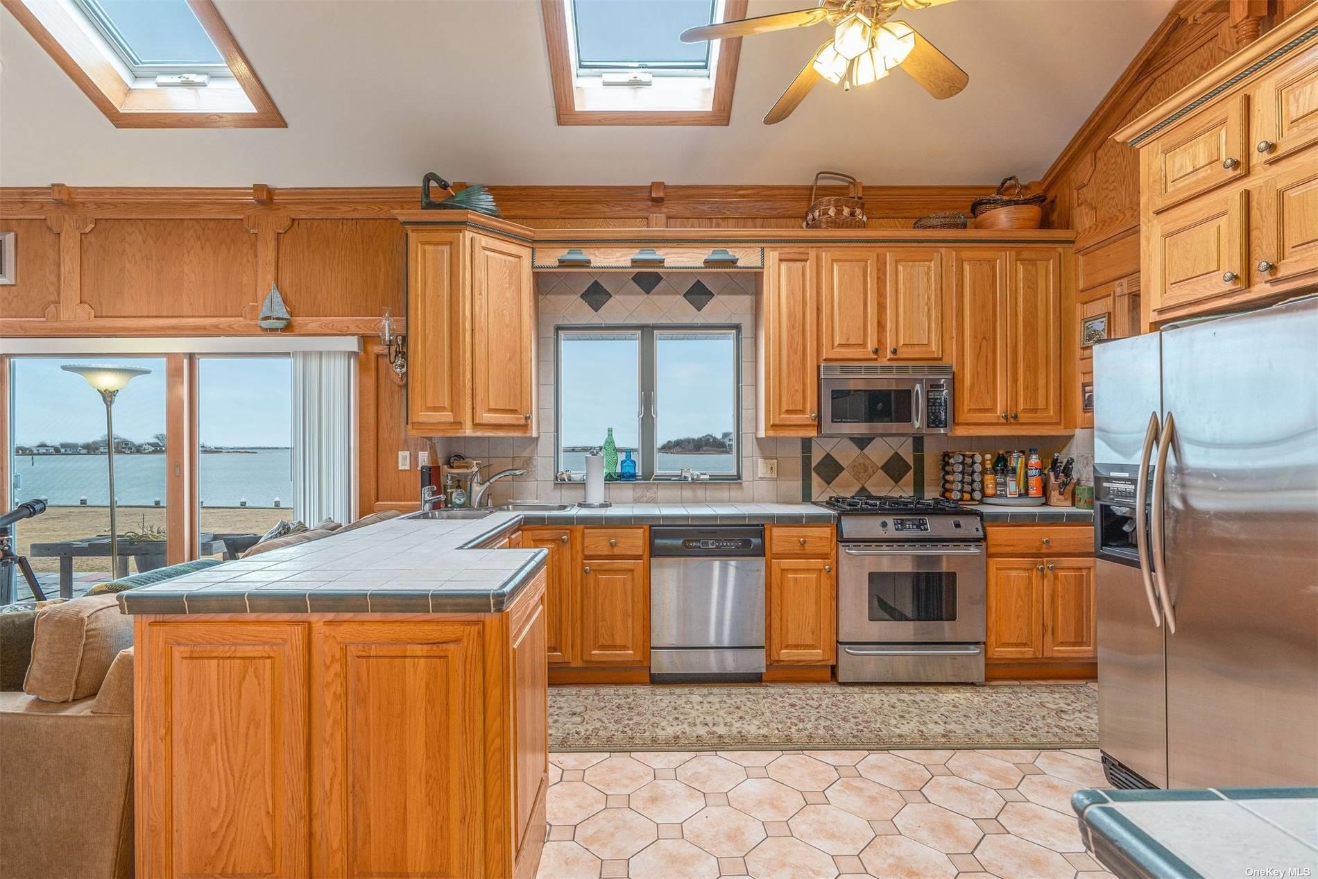 28 Koral Drive