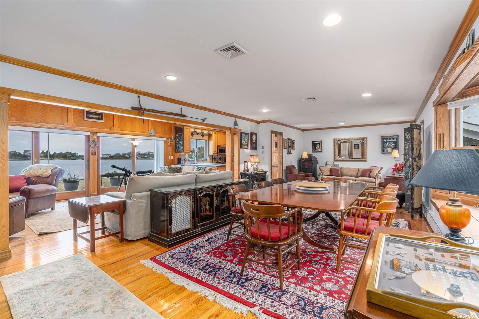 28 Koral Drive