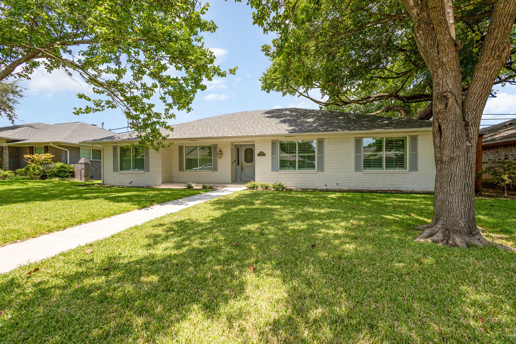 9315 Locarno Drive