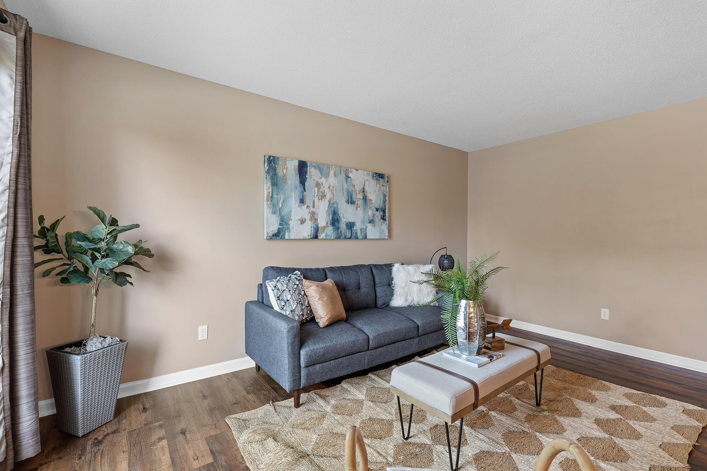 7005 Sportsman Drive