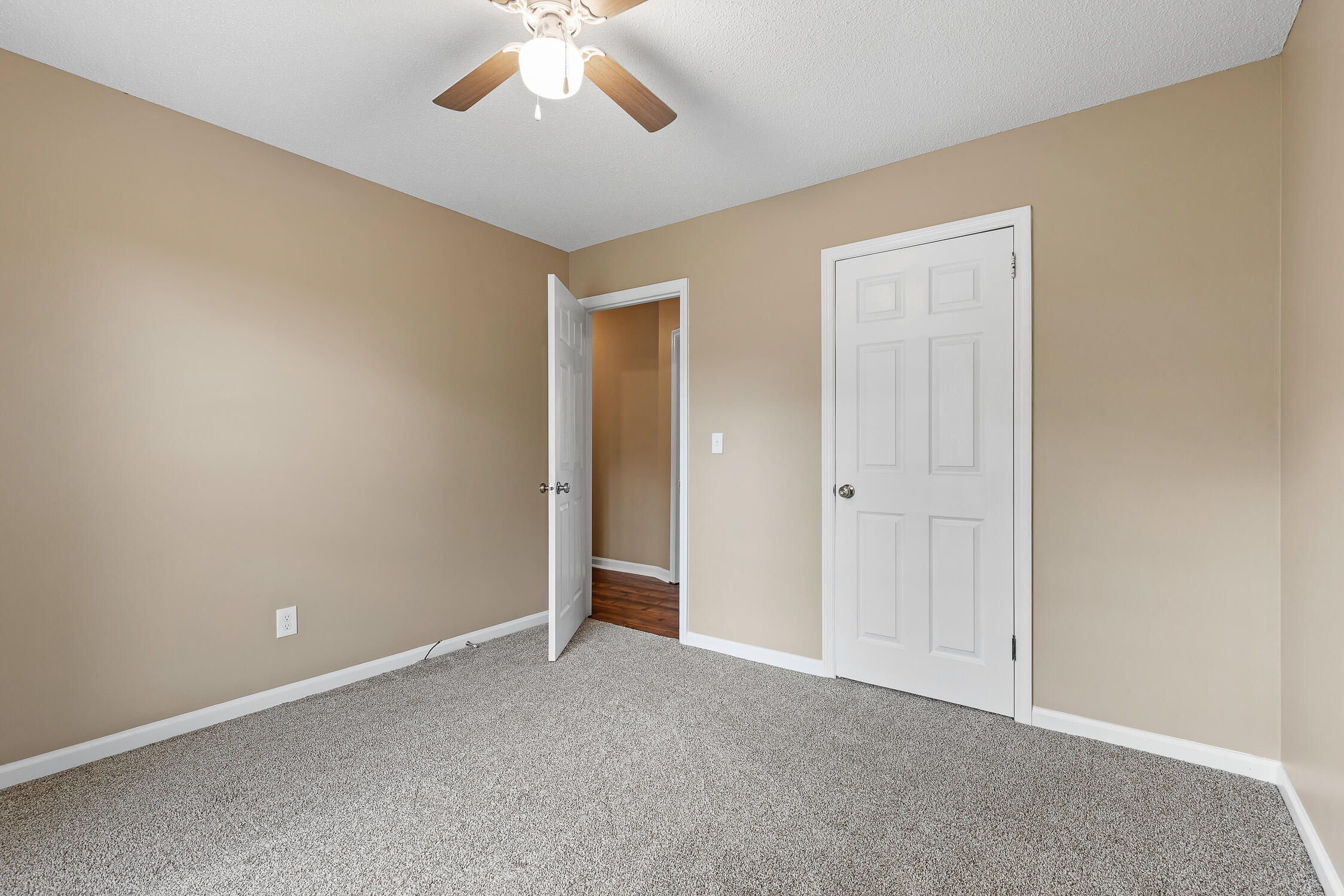 7005 Sportsman Drive