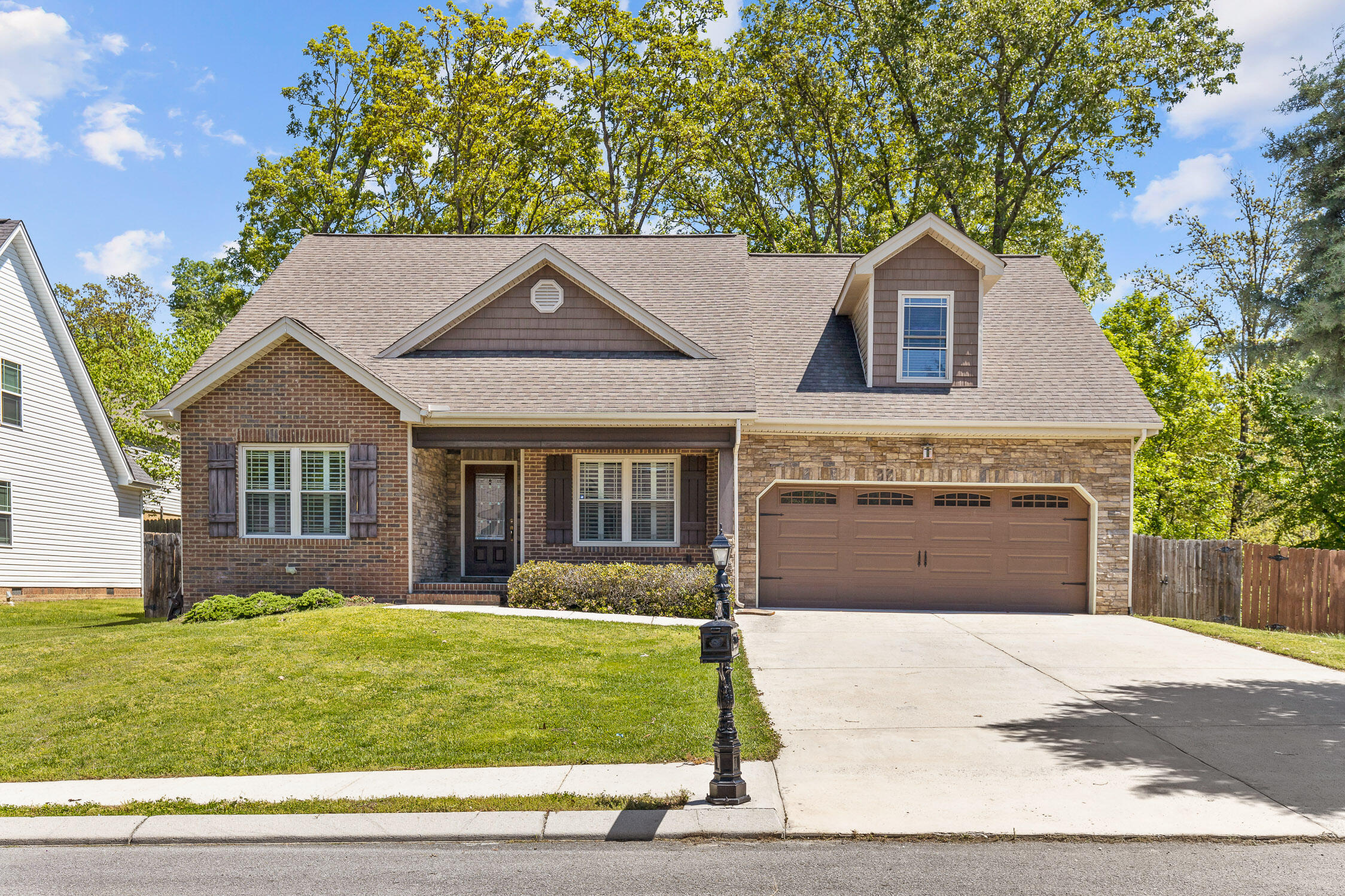 678 Soaring Eagle Circle