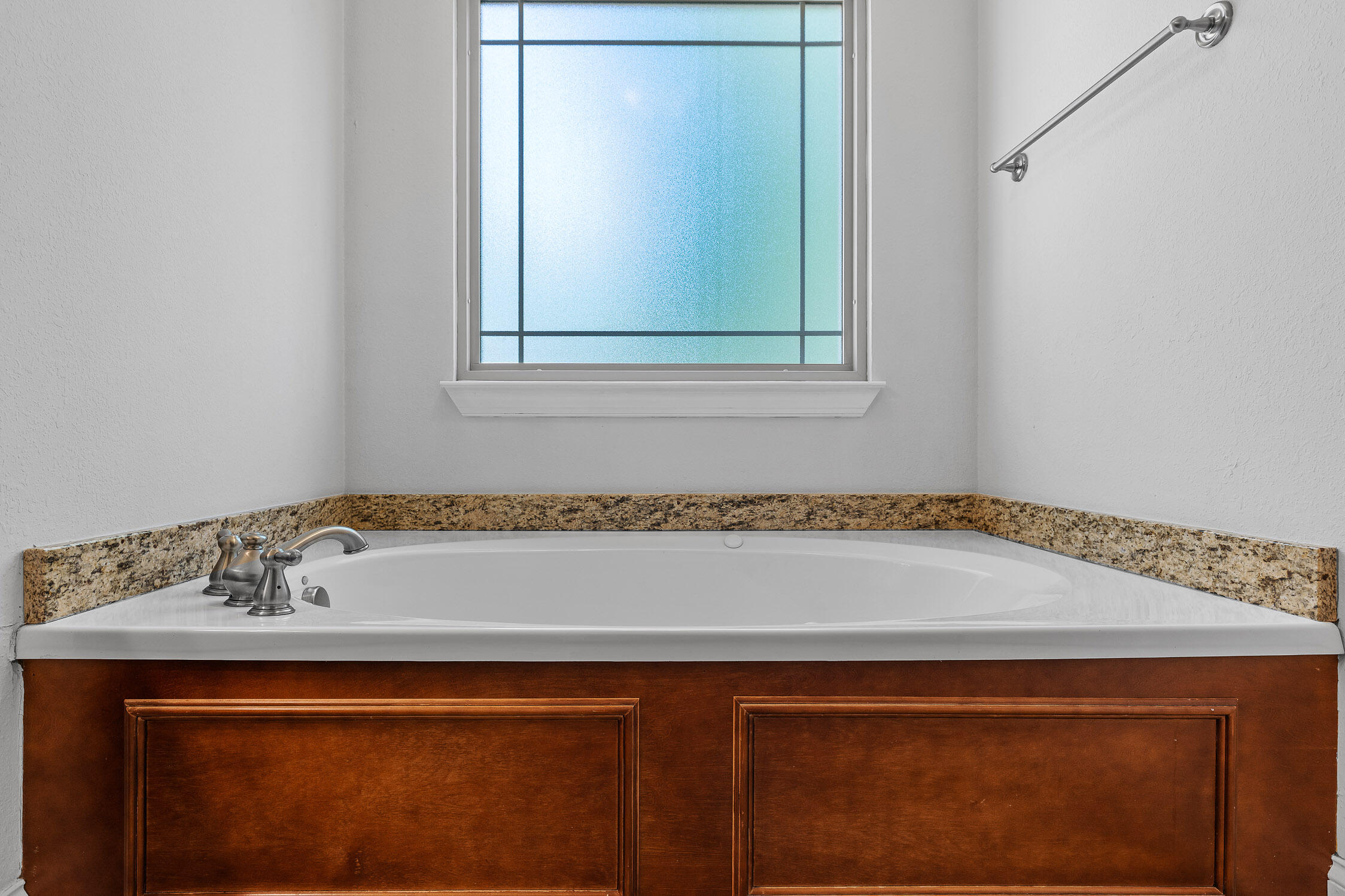 678 Soaring Eagle Circle