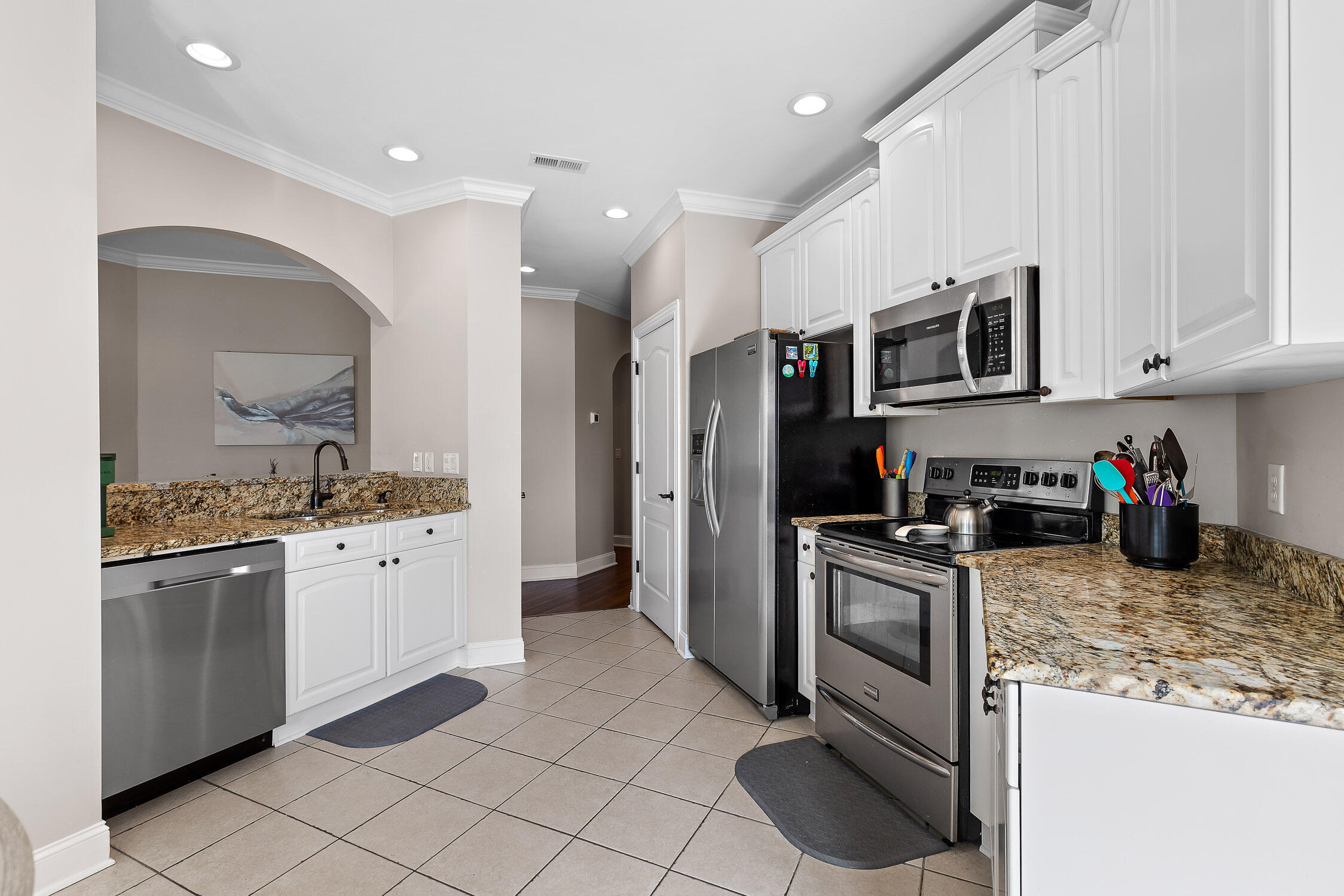 1101 Renaissance Court