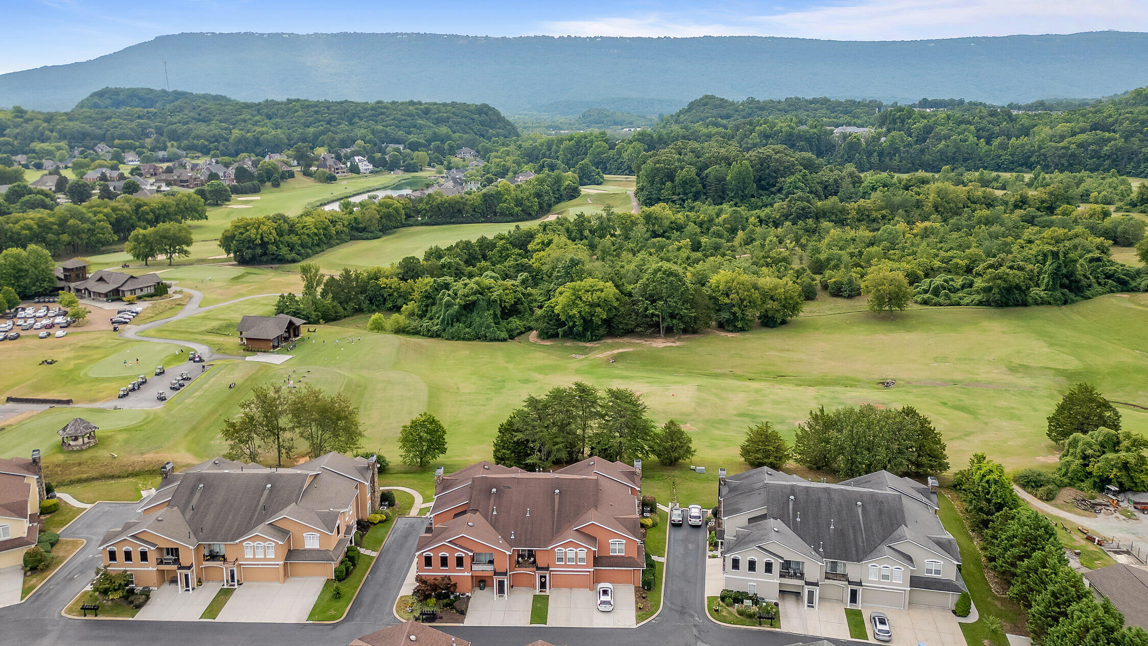 1101 Renaissance Court