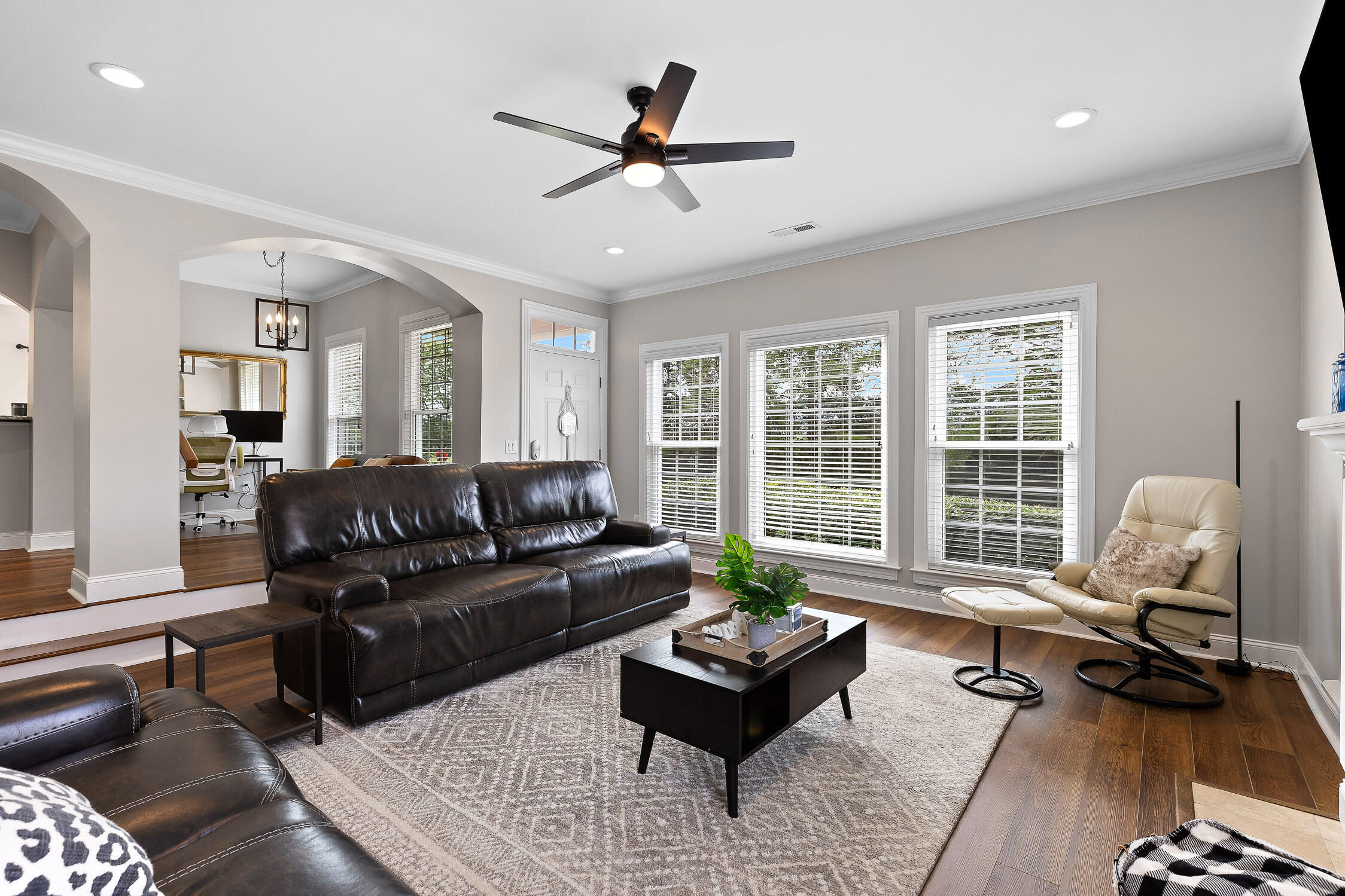 1101 Renaissance Court