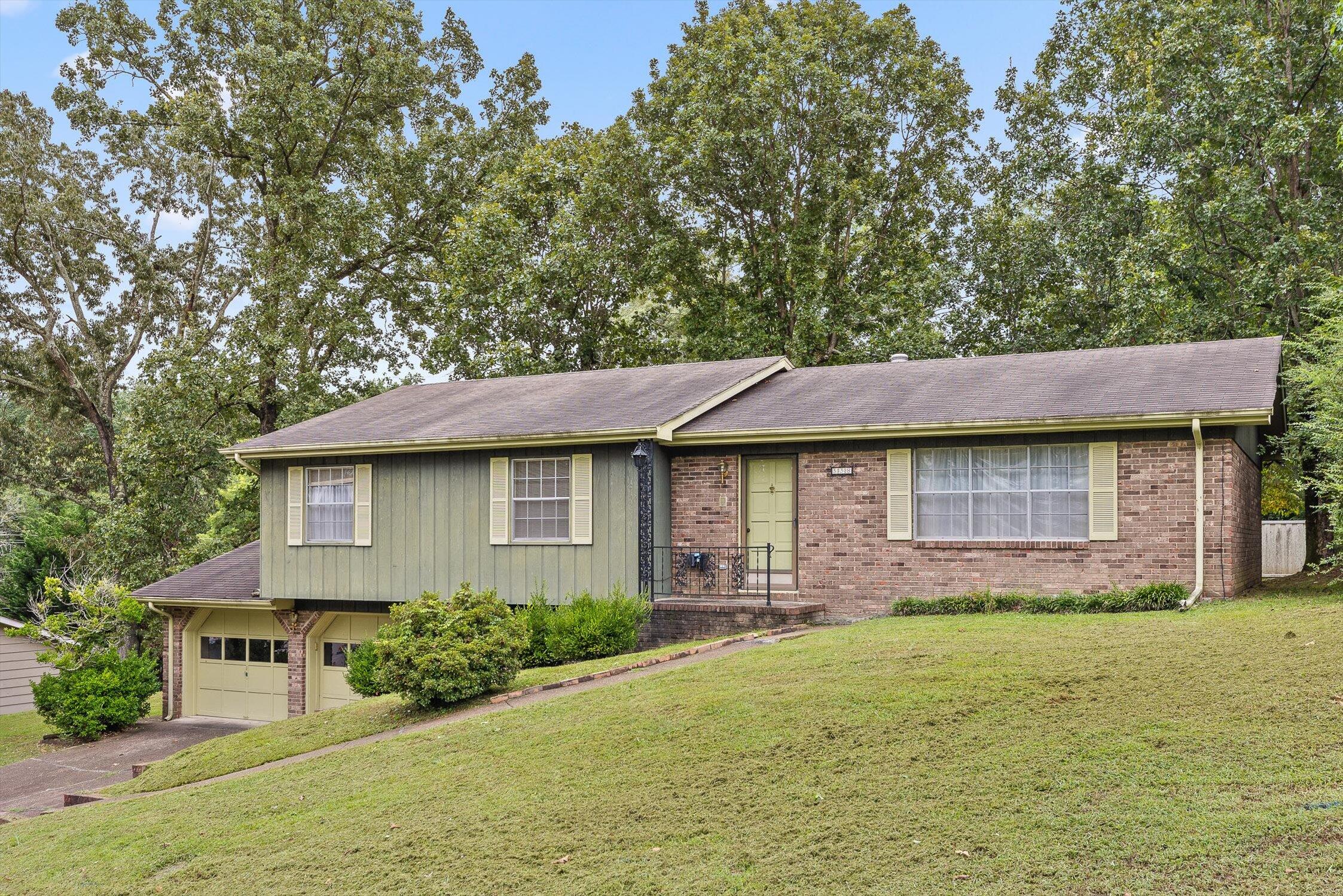 538 Tree Top Lane
