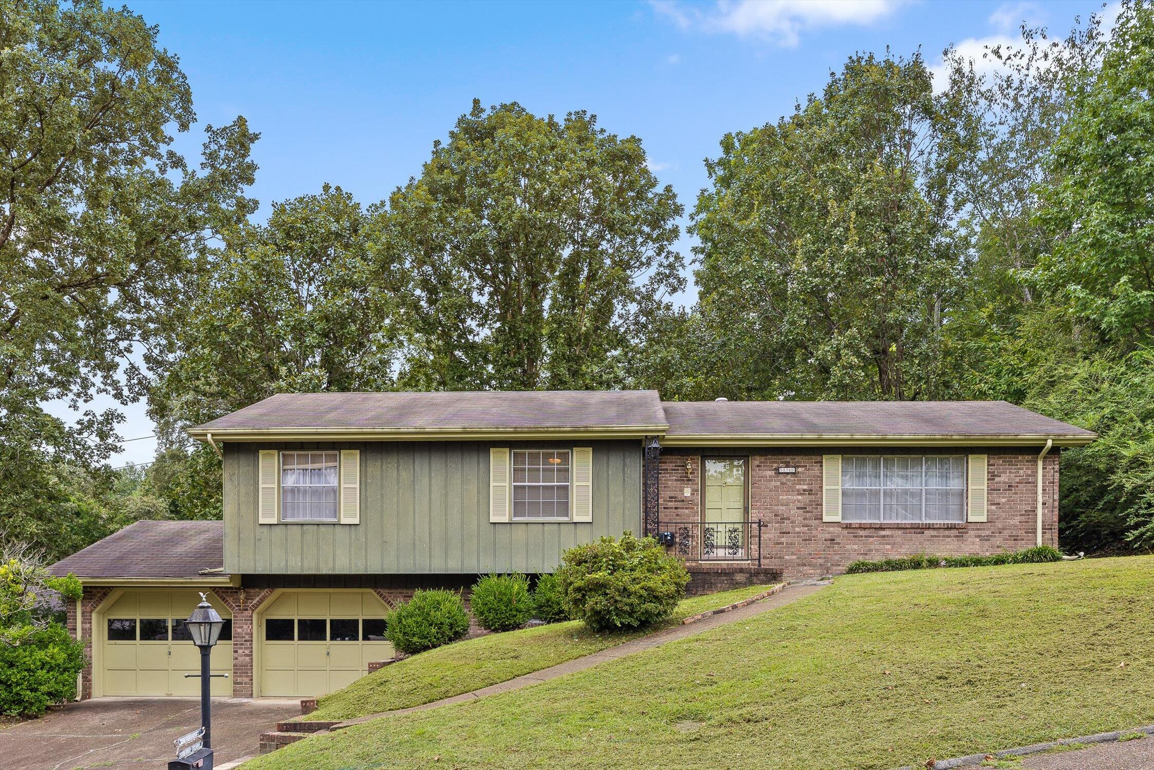 538 Tree Top Lane