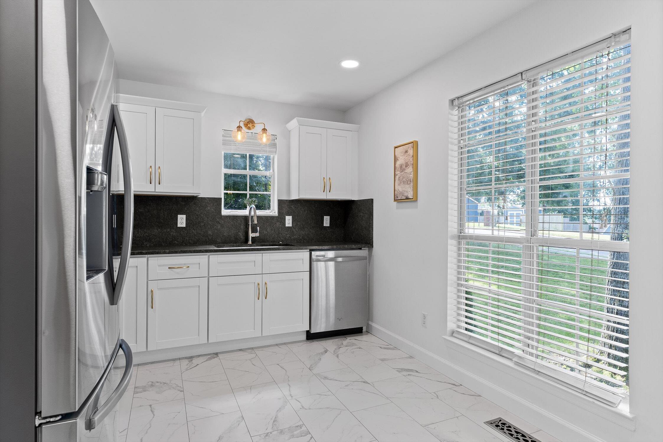 709 Northbrook Drive