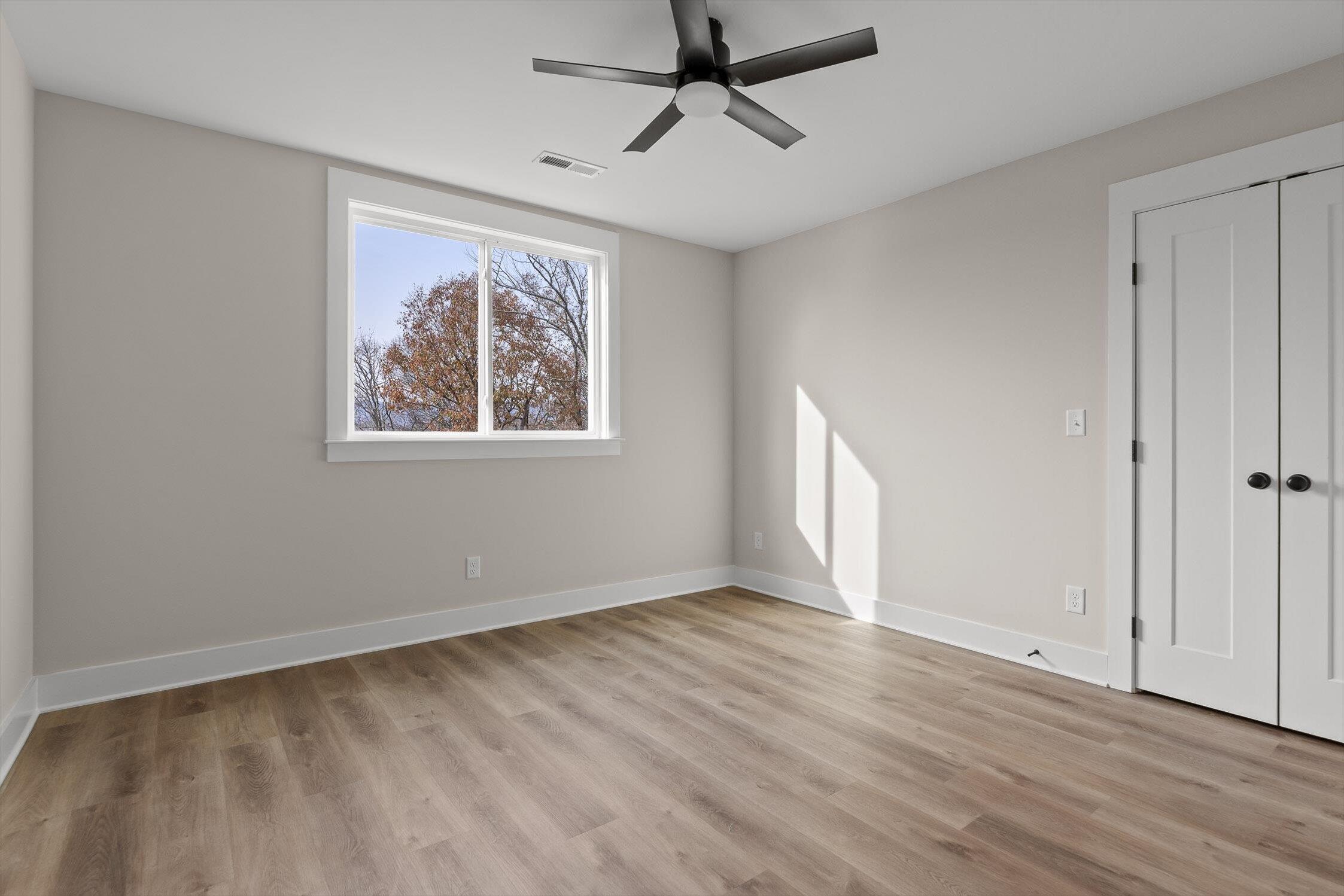 3393 Northrop Street