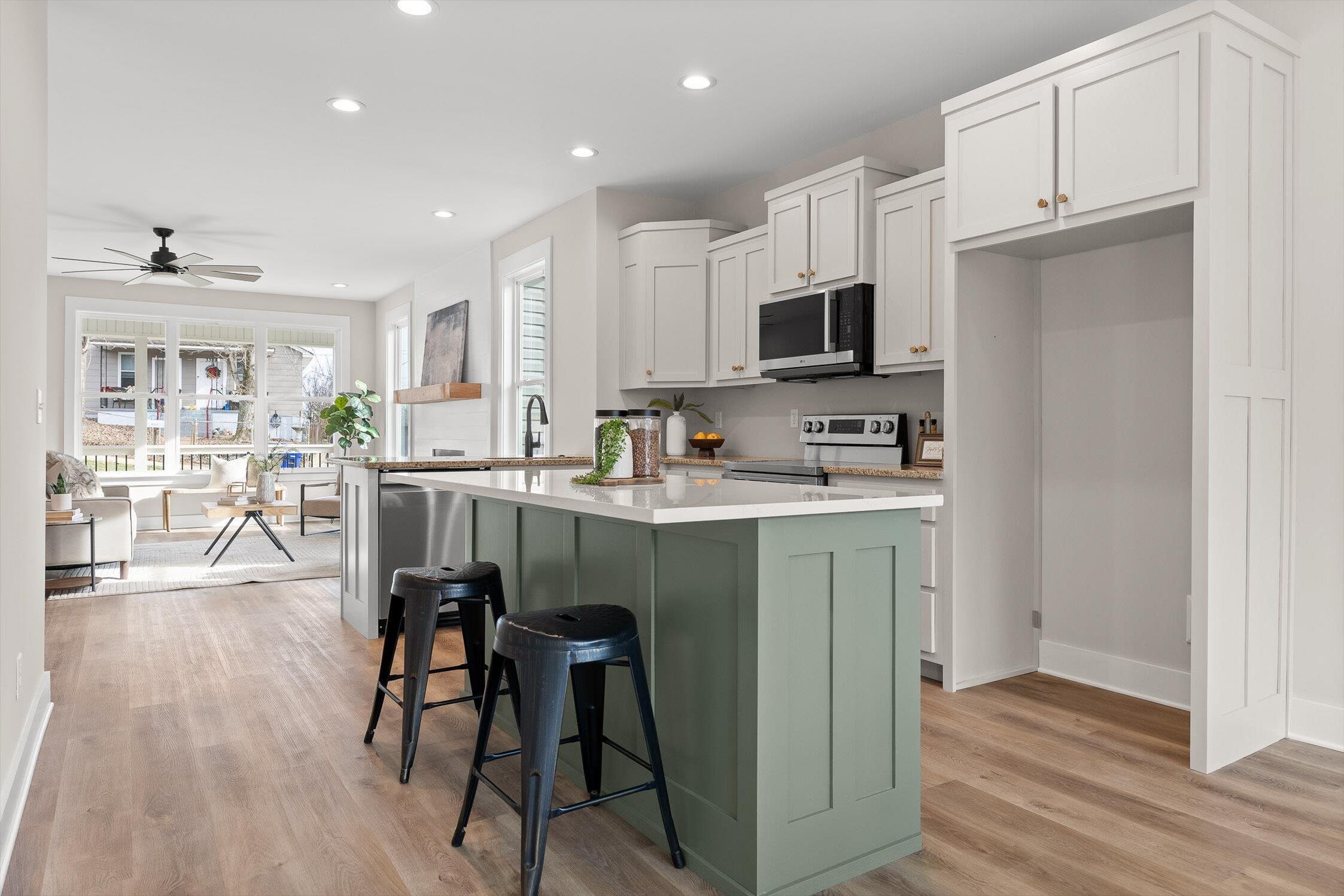 3393 Northrop Street