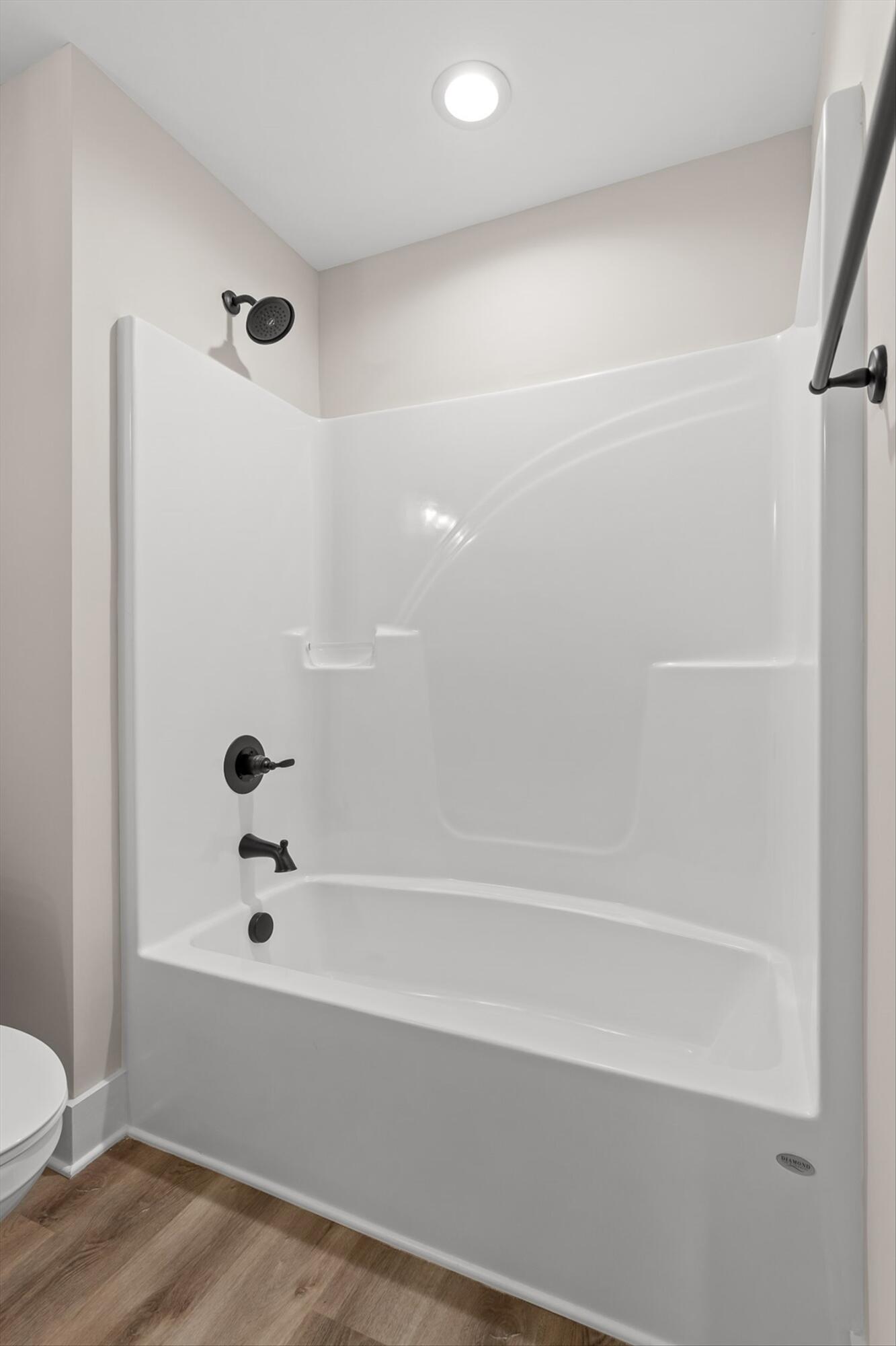 3393 Northrop Street