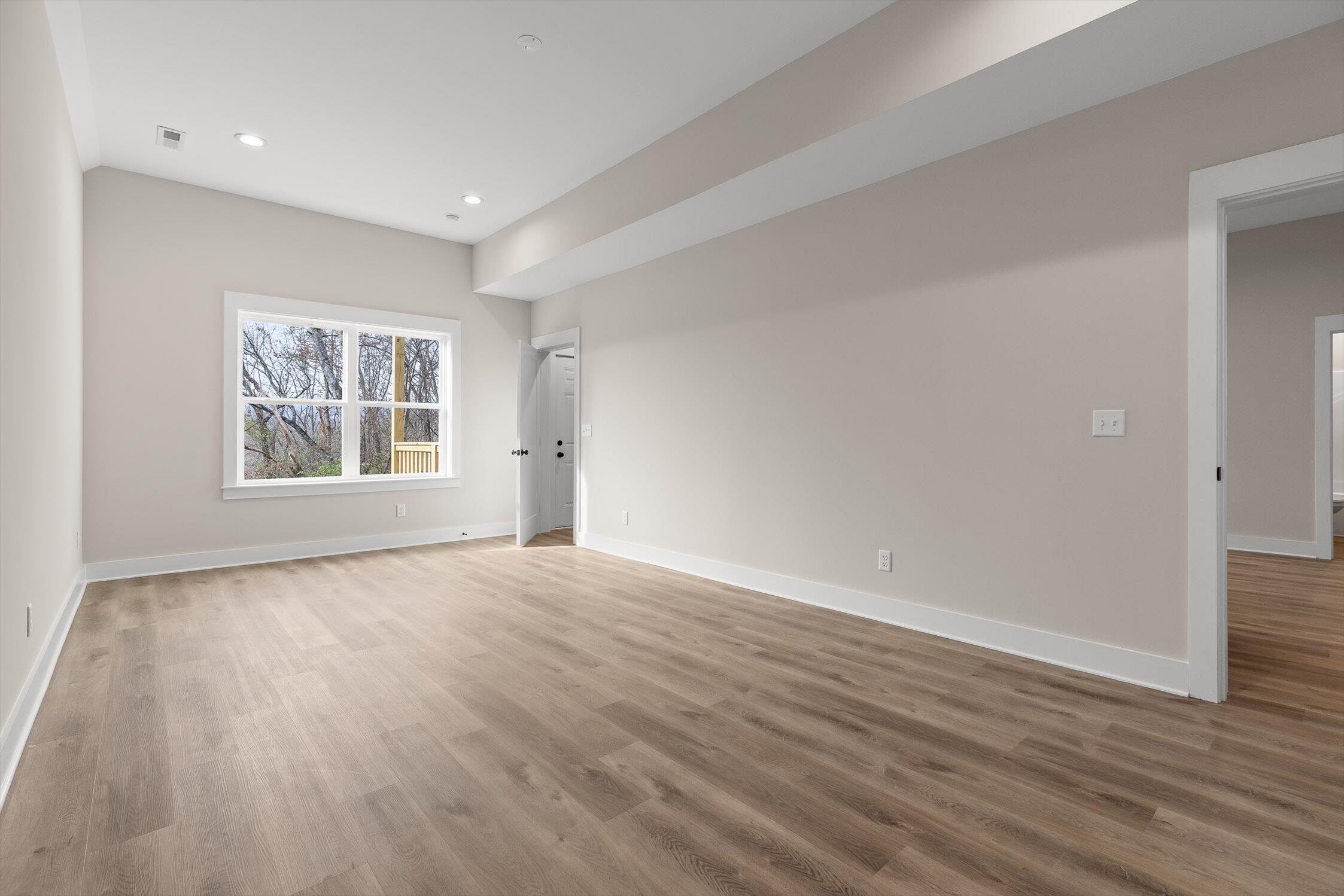 3393 Northrop Street