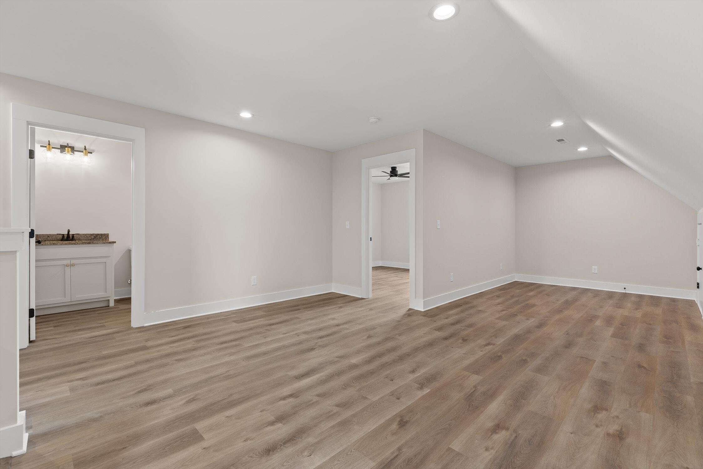 3393 Northrop Street