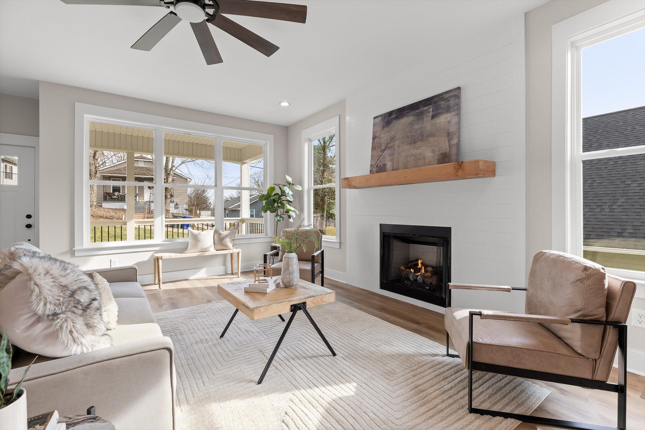 3393 Northrop Street