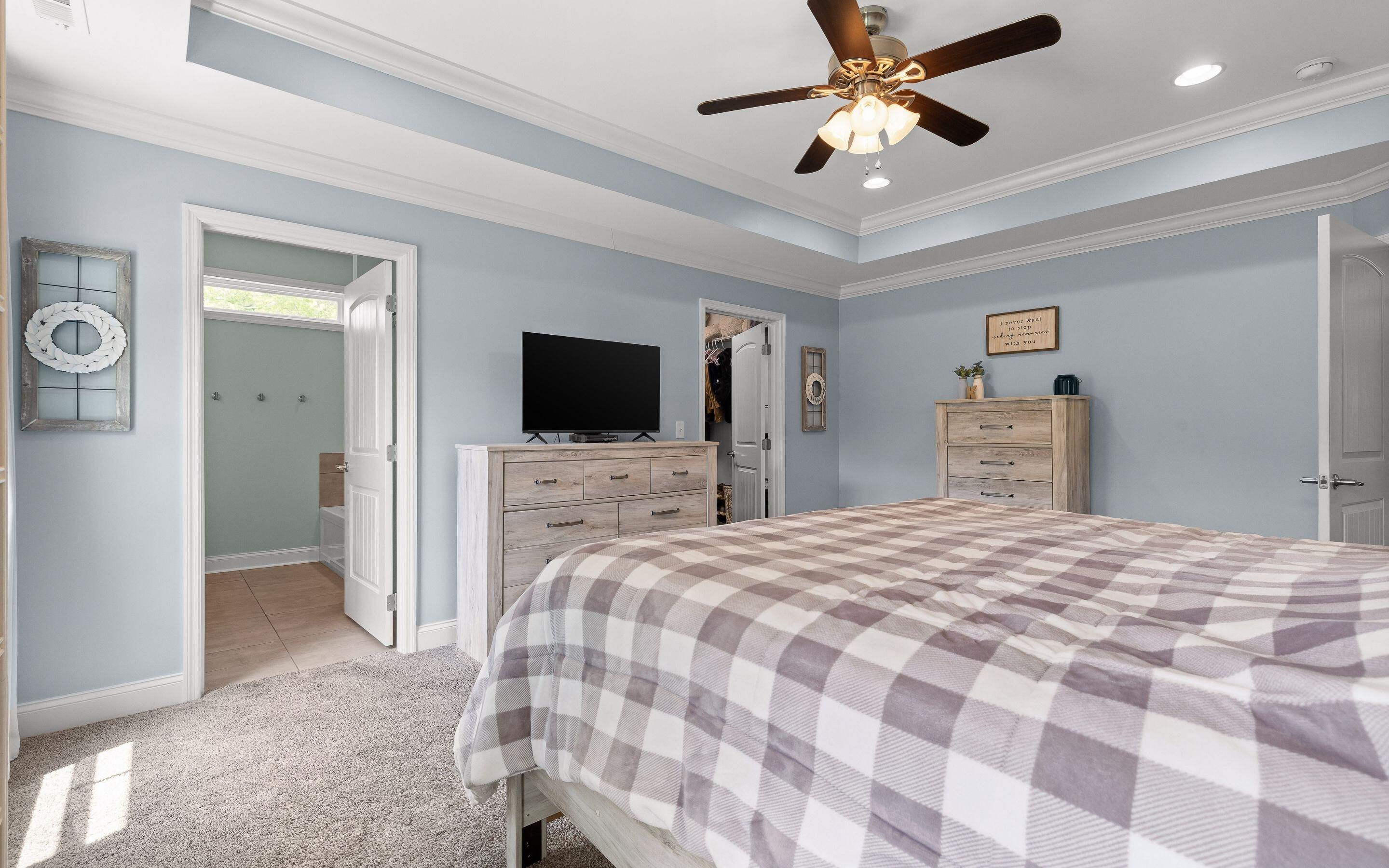 3212 Parker Lane