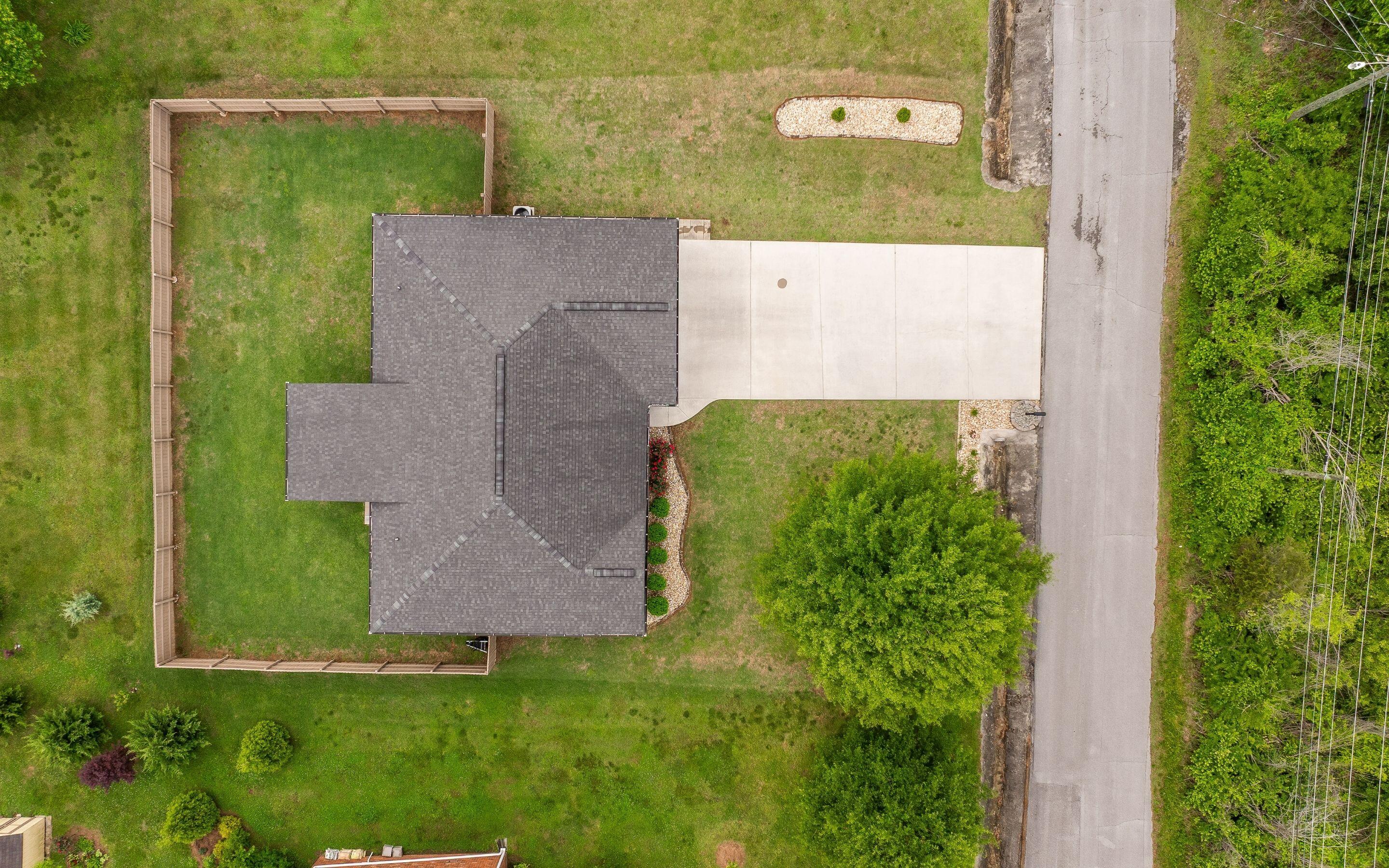 3212 Parker Lane