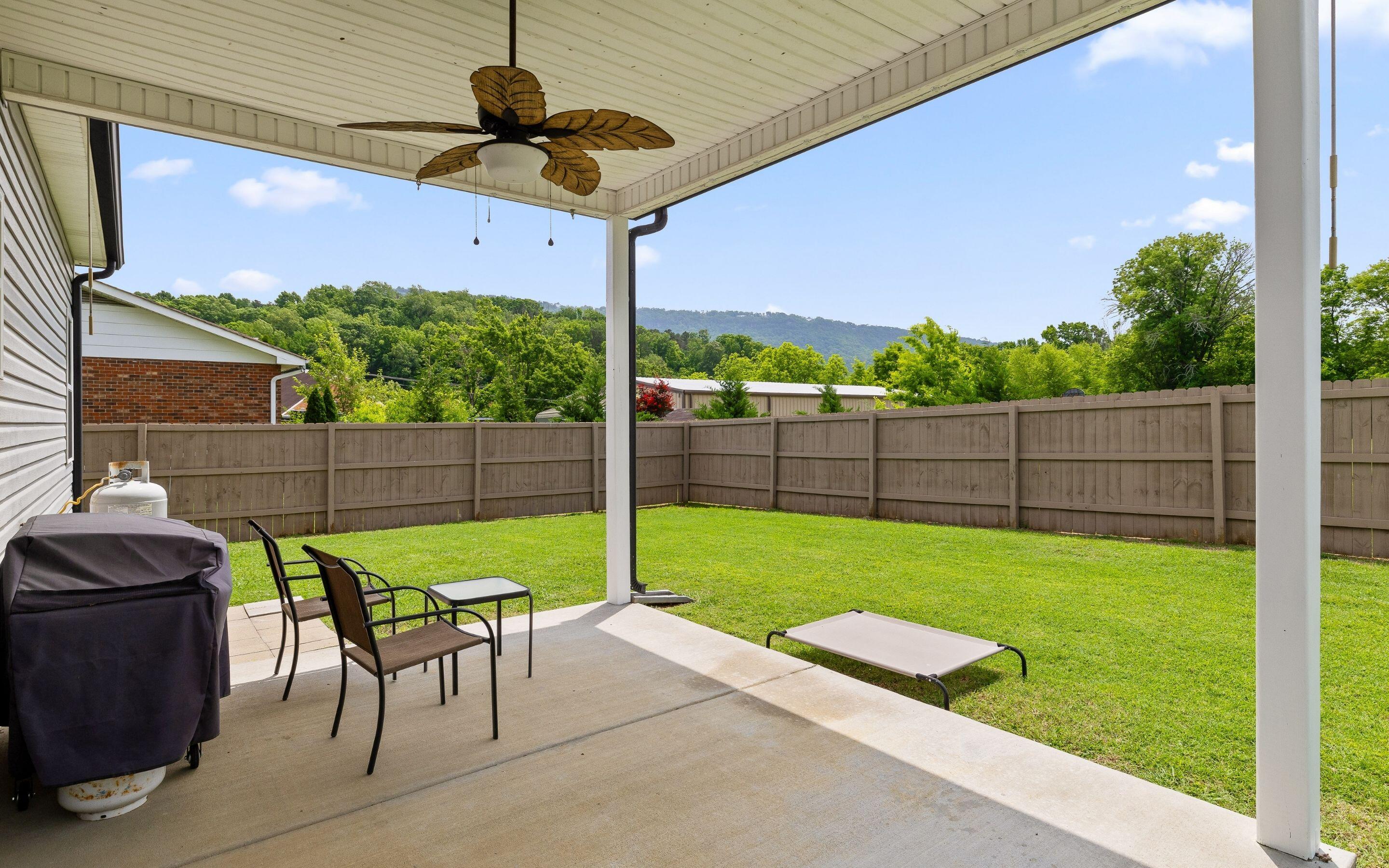 3212 Parker Lane