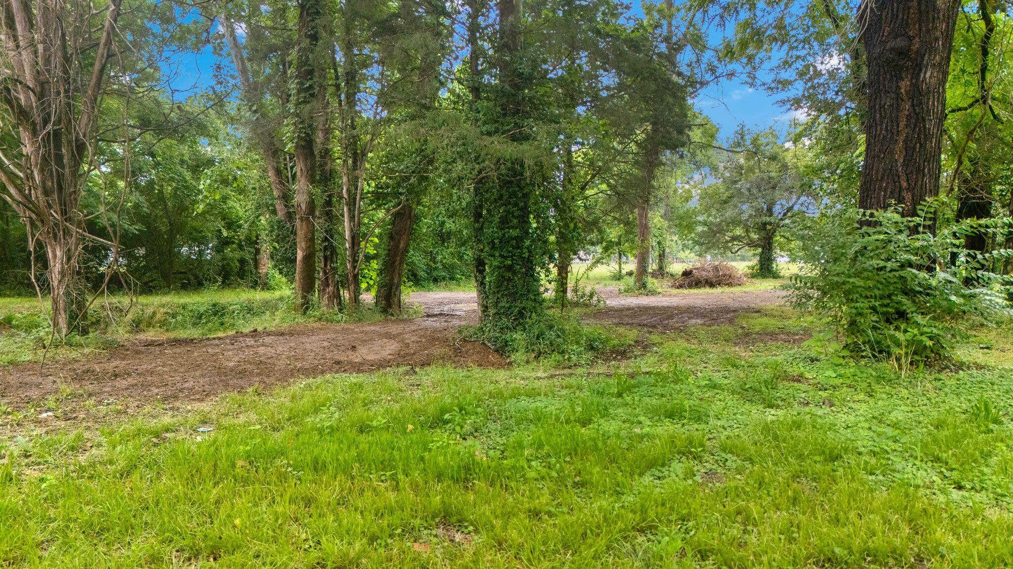6854 Robin Drive