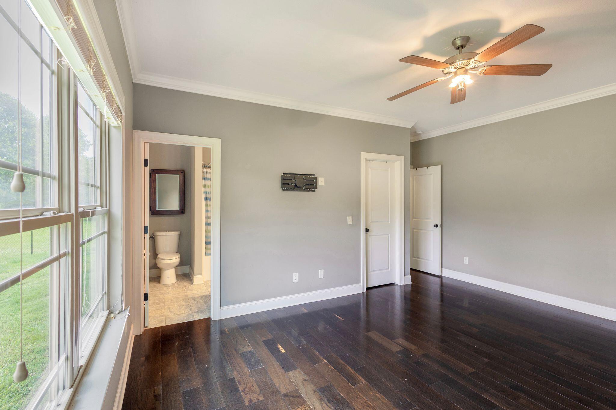 6854 Robin Drive