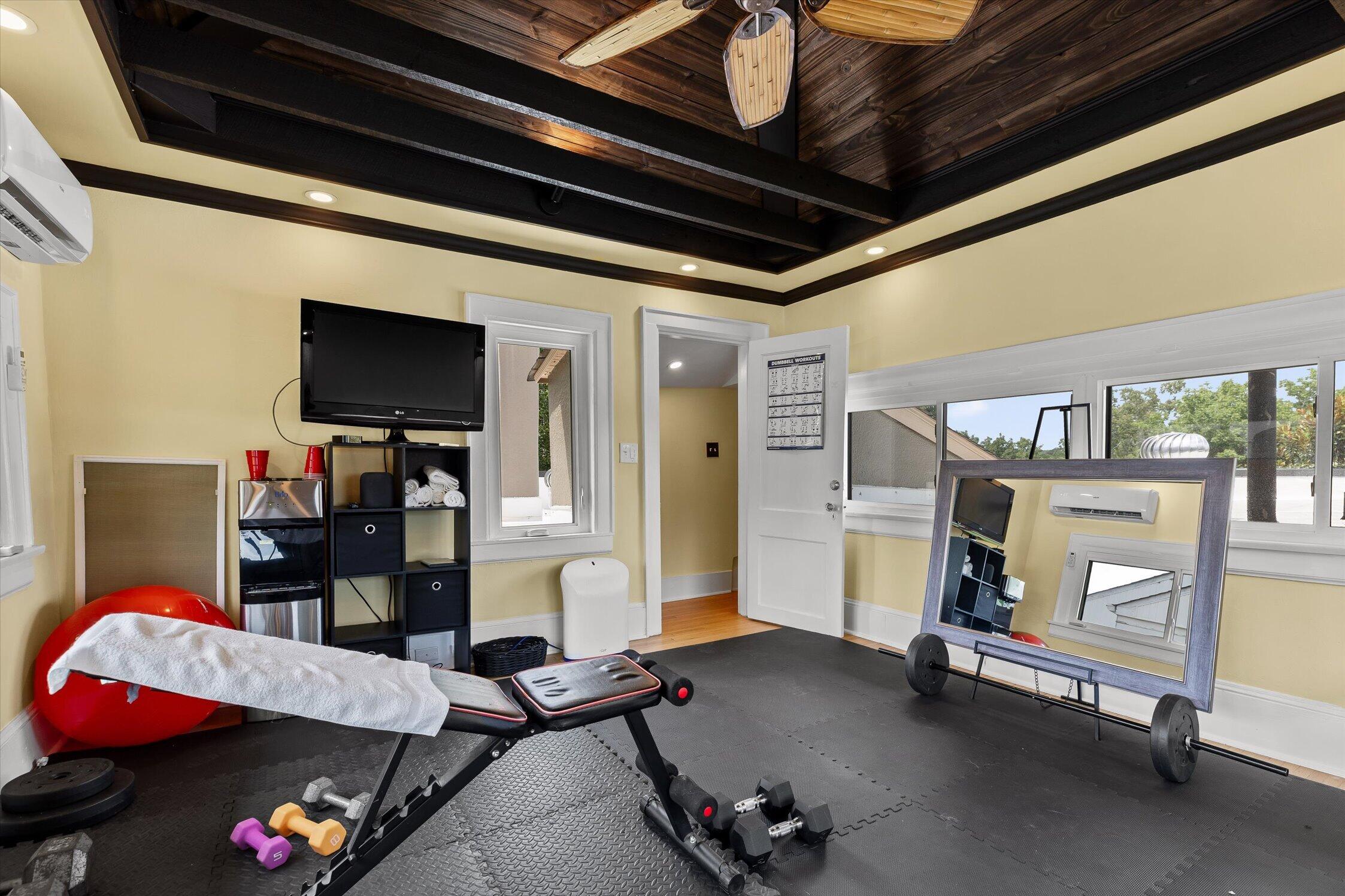 3403 Alta Vista Drive