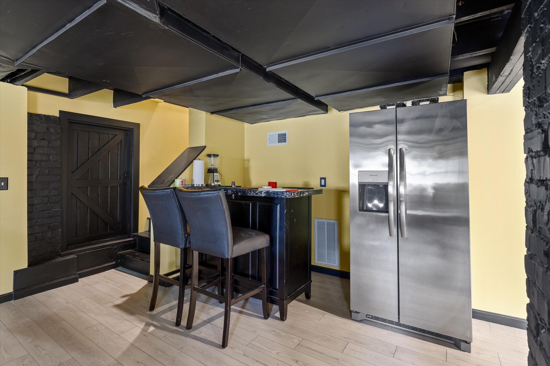 3403 Alta Vista Drive