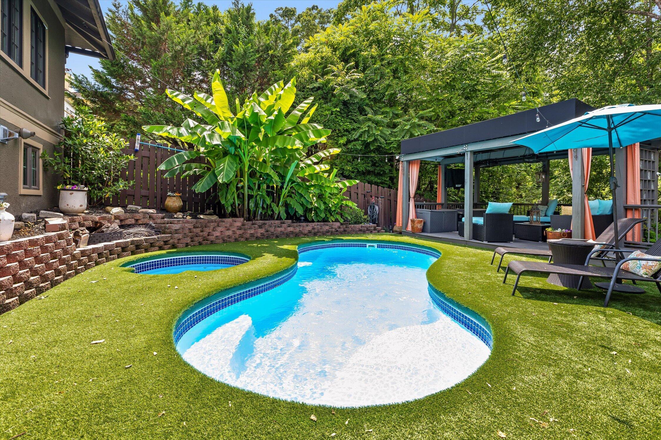 3403 Alta Vista Drive
