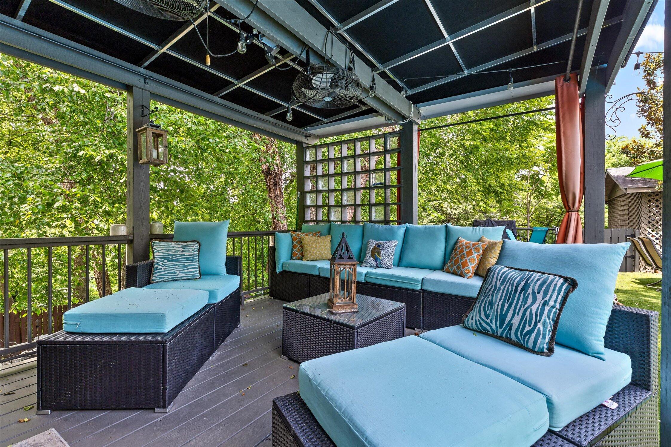 3403 Alta Vista Drive