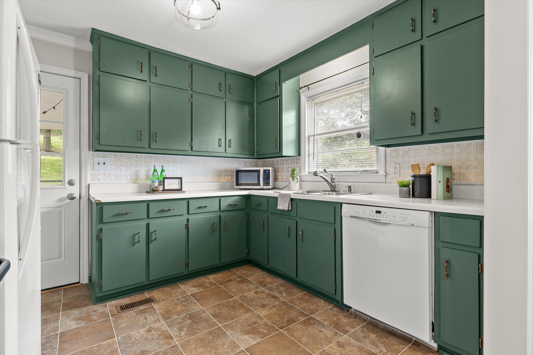 3705 Occonechee Trail