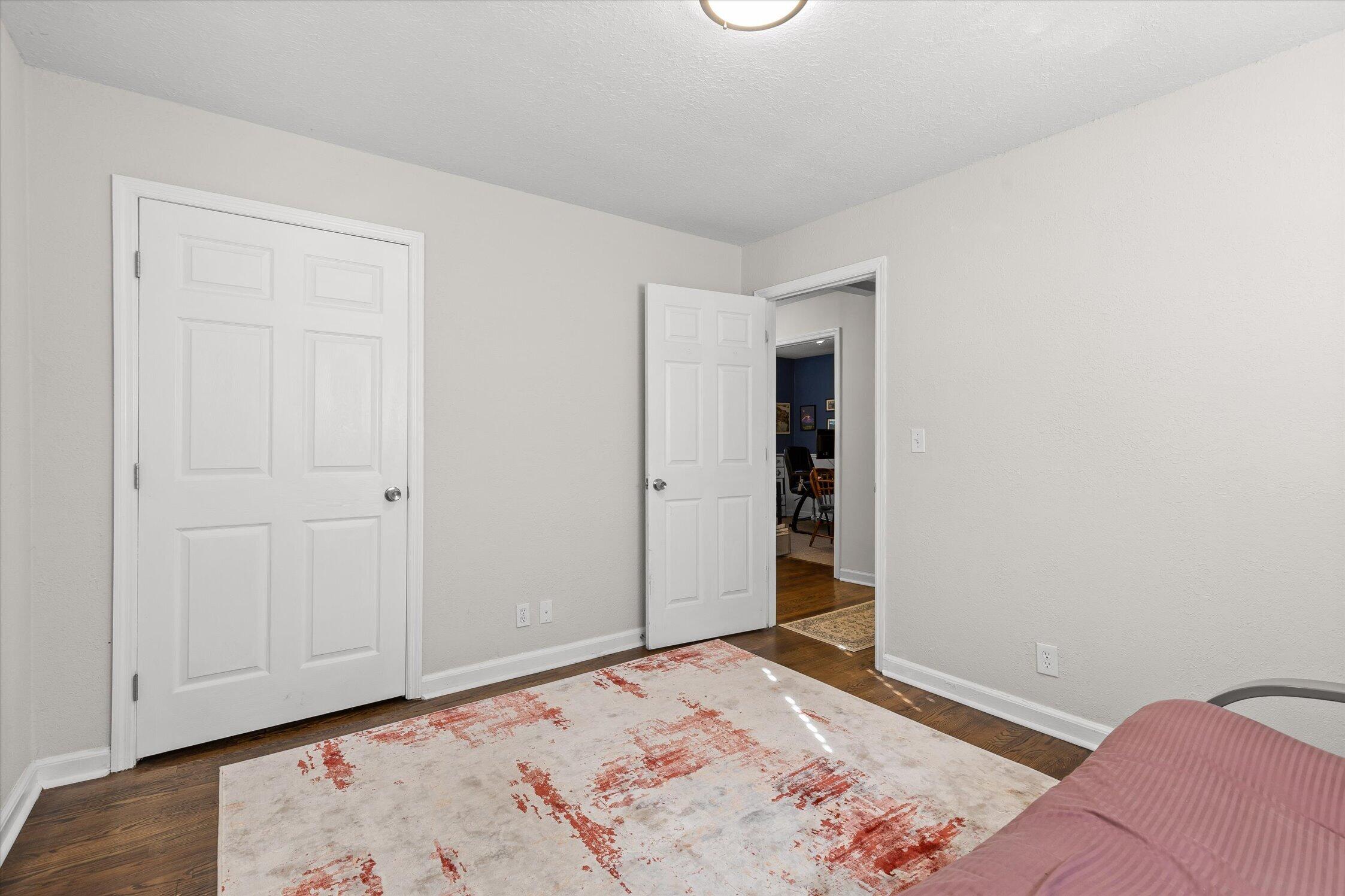 1321 Raydine Lane