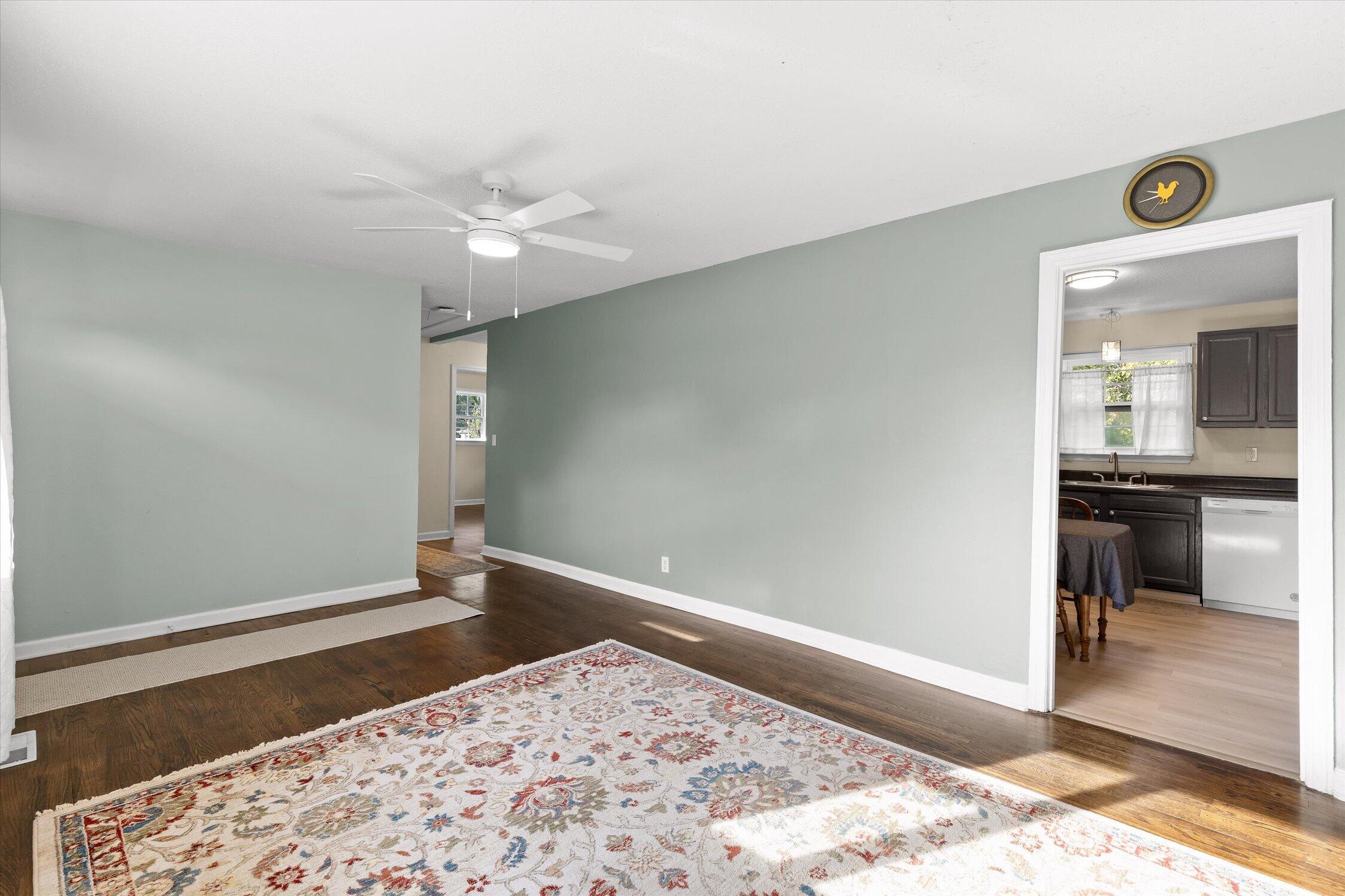 1321 Raydine Lane