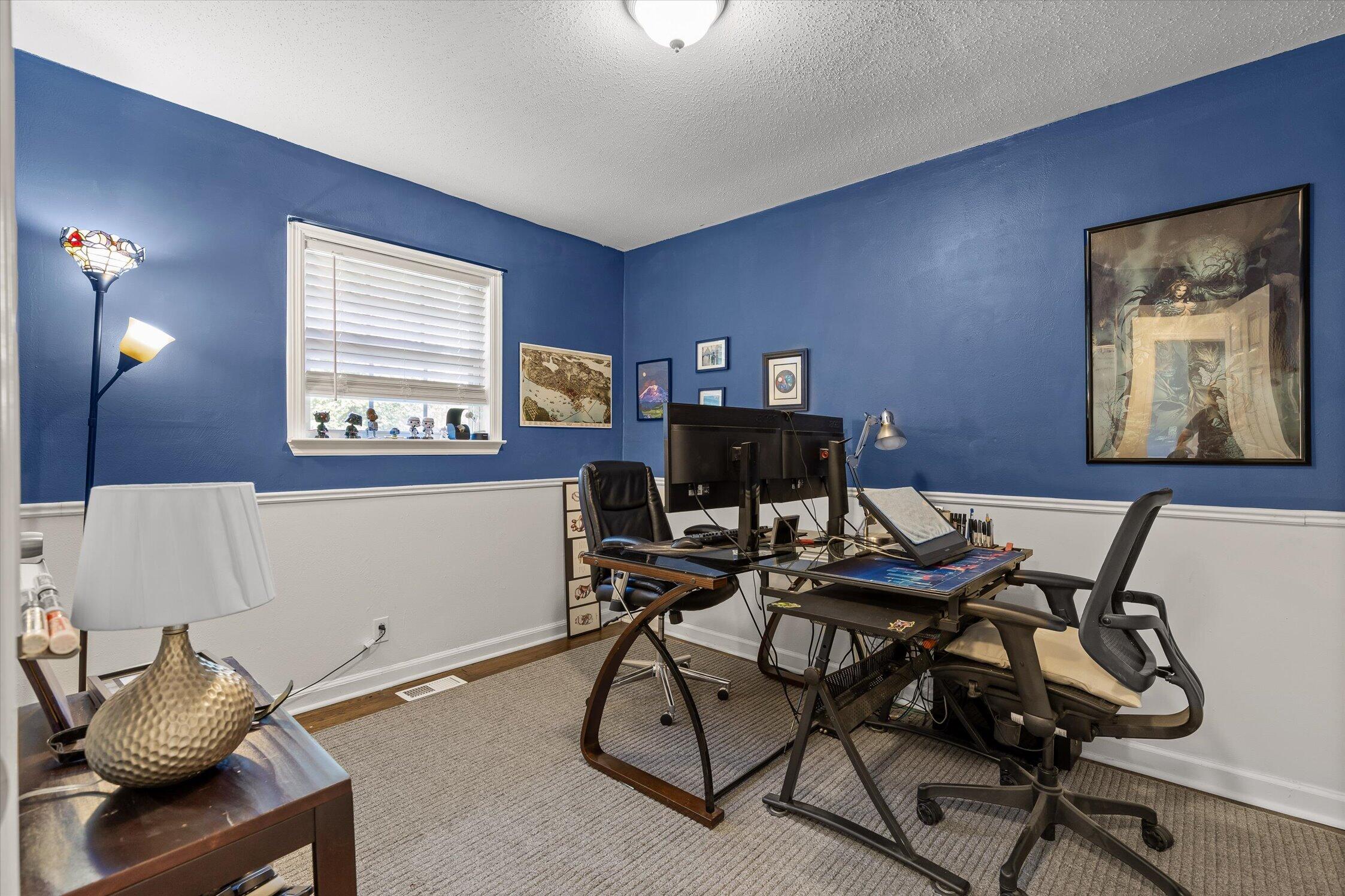 1321 Raydine Lane