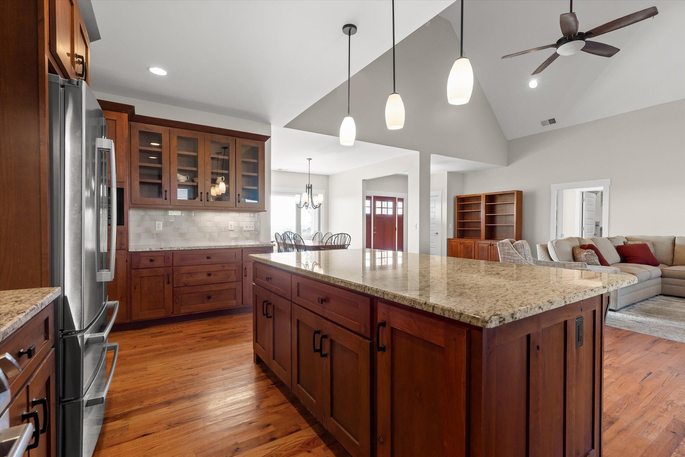 250 Sunset Circle