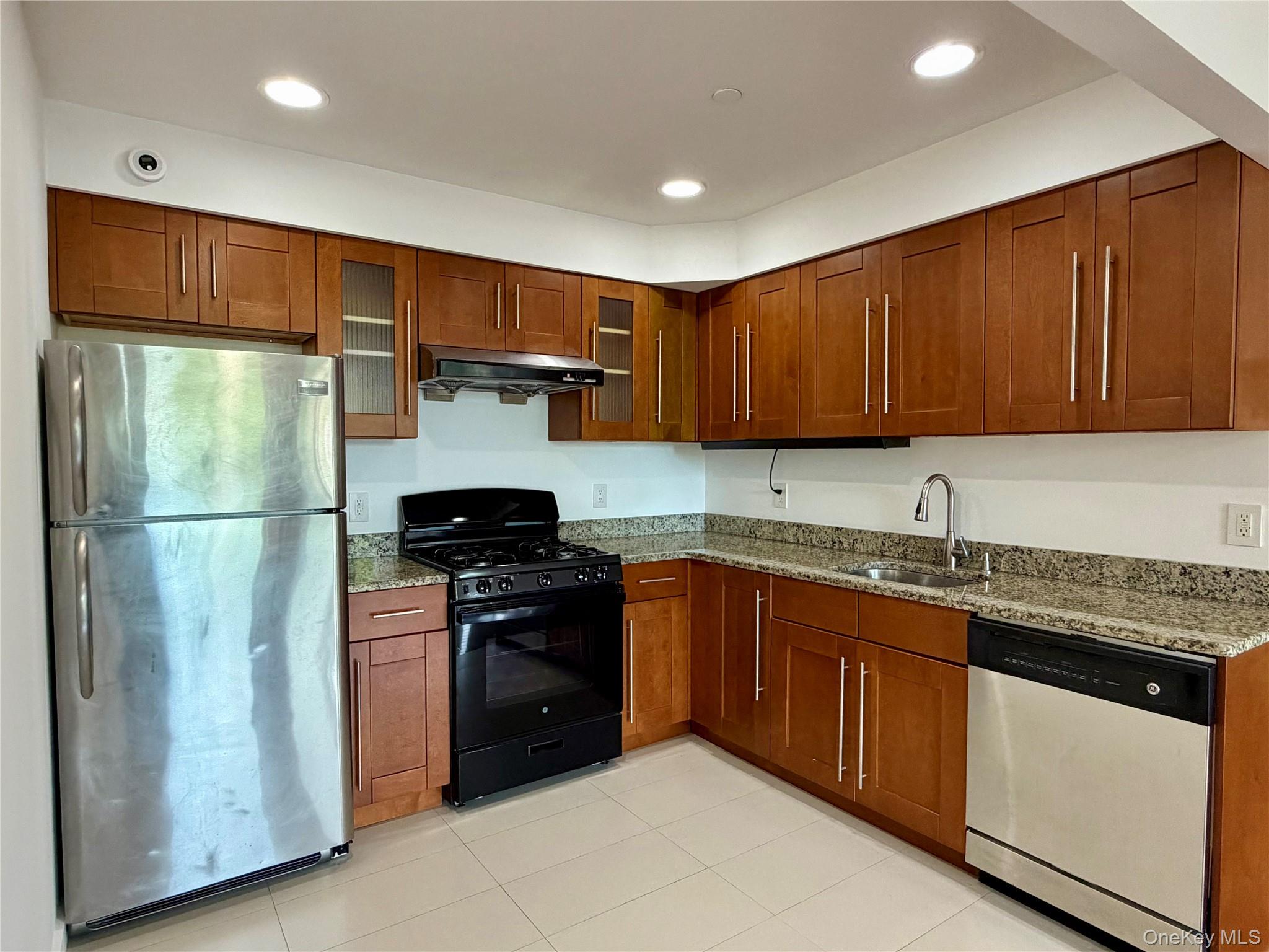71-57 161st Street Unit: 5B