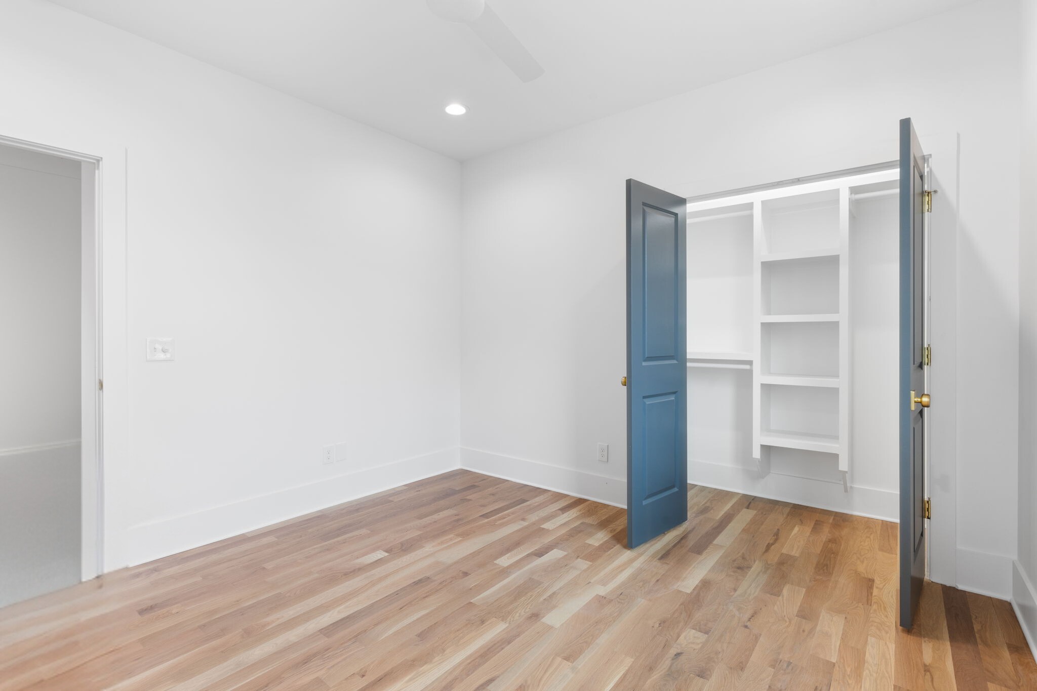 6361B Alamo Pl