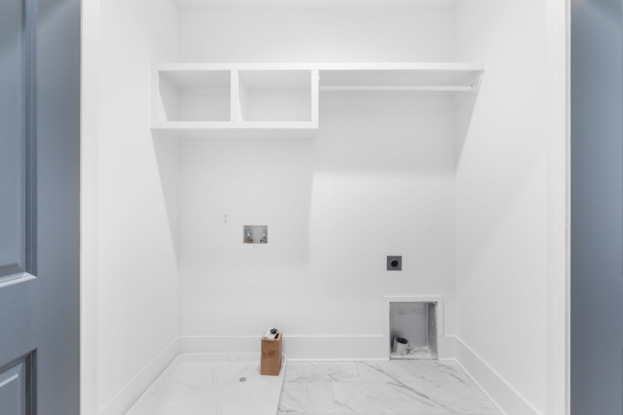 6361B Alamo Pl