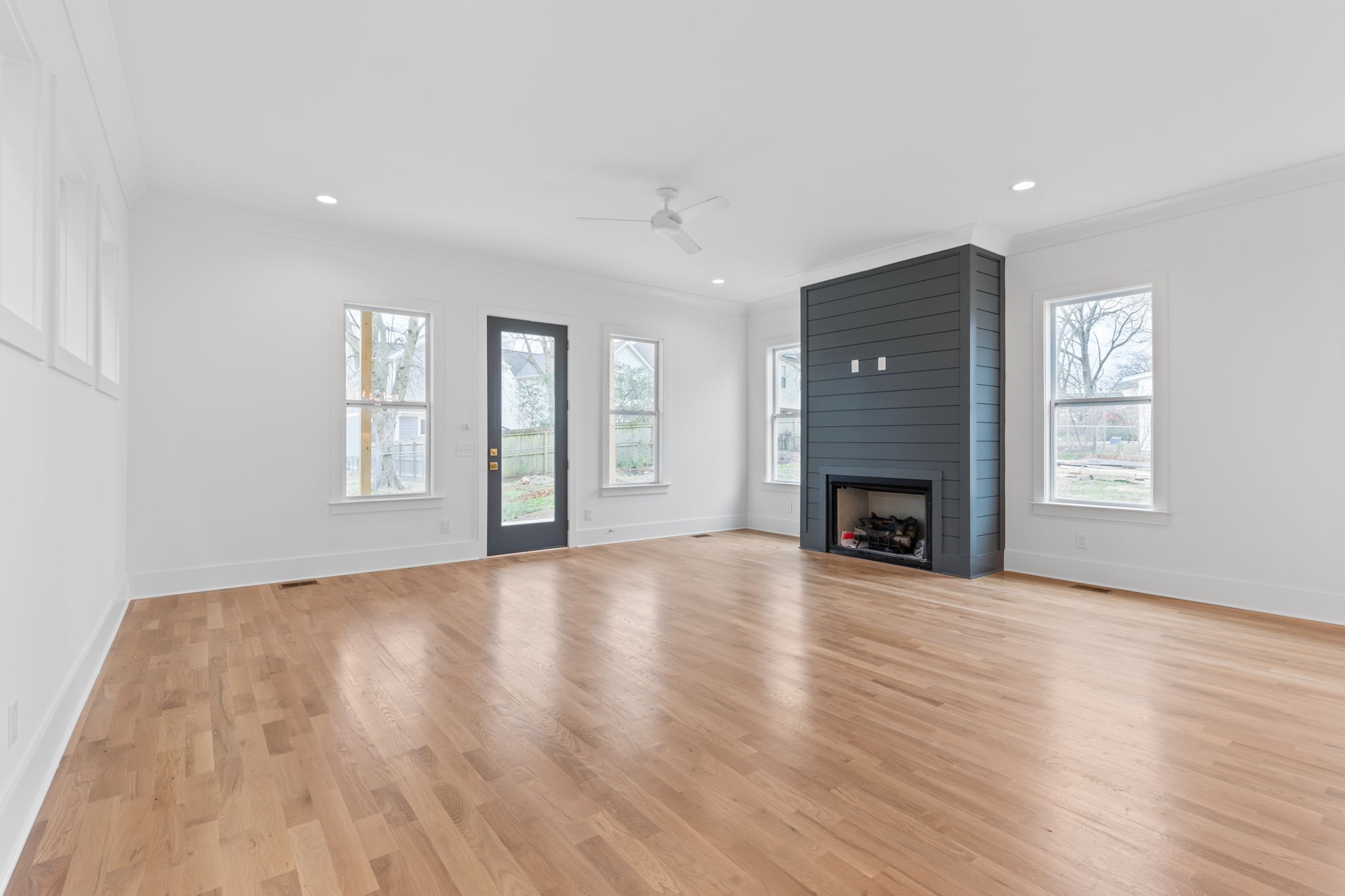 6361B Alamo Pl
