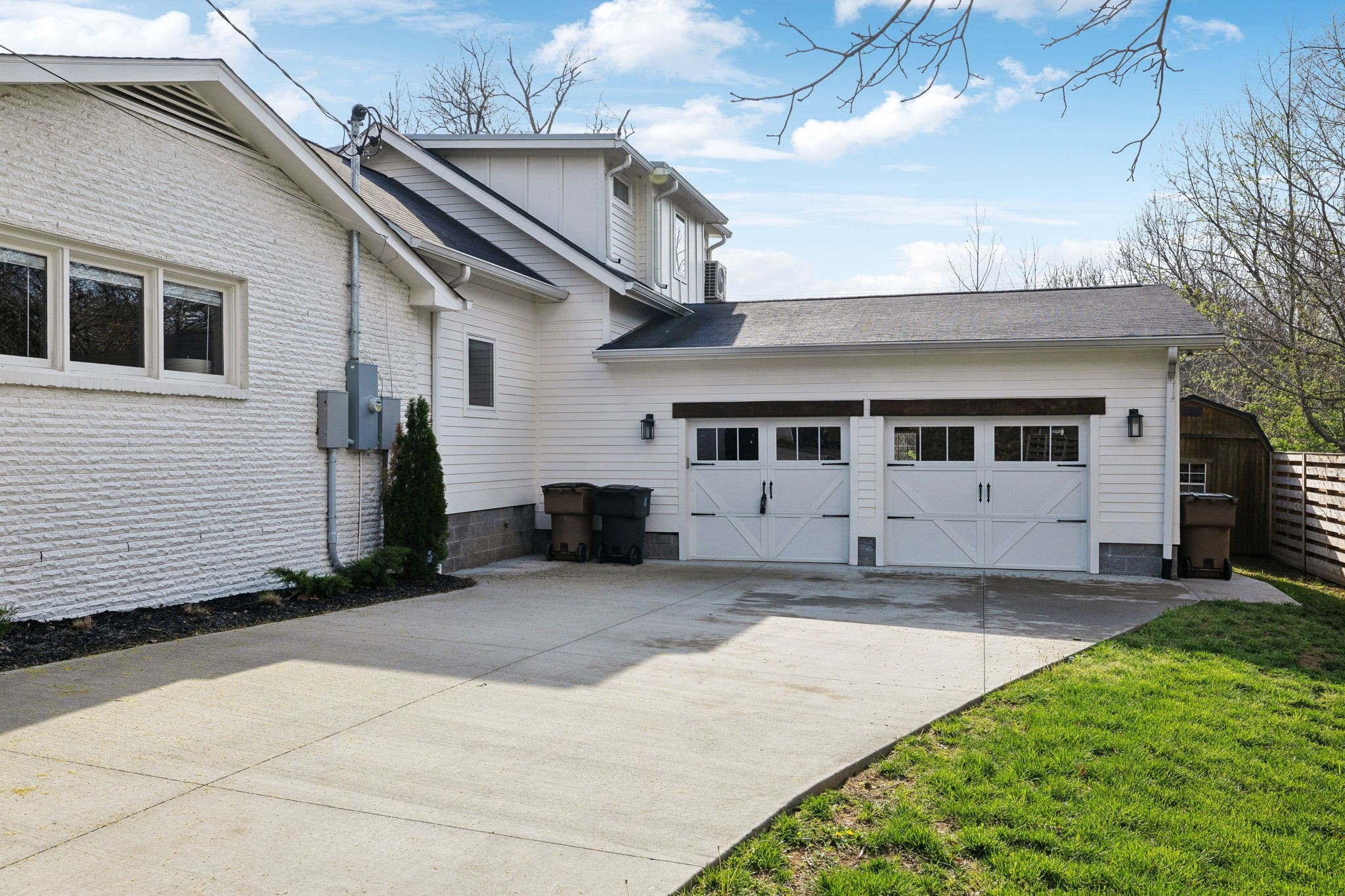 1225 Davidson Rd