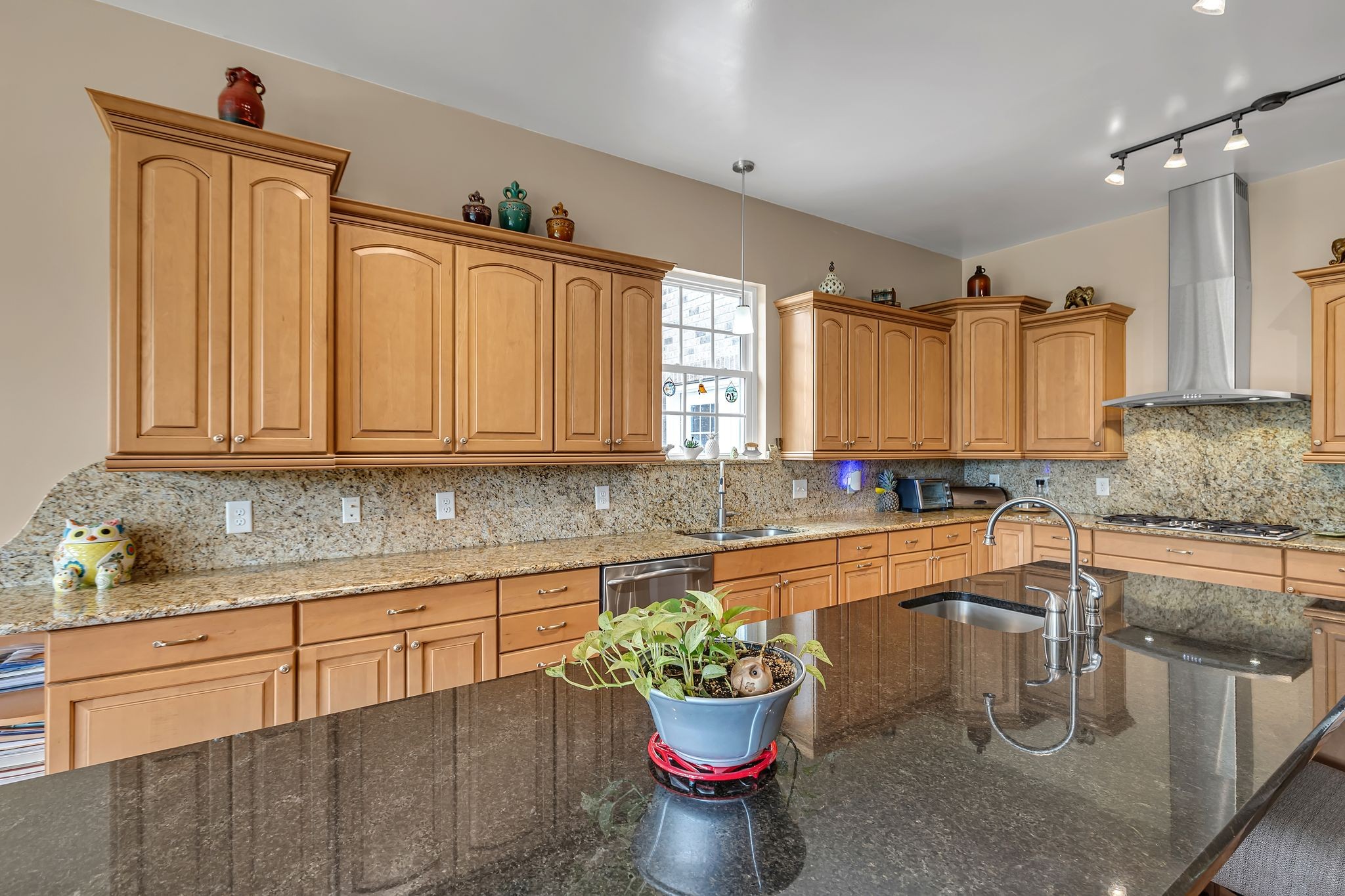 790 Blooming Grove Rd