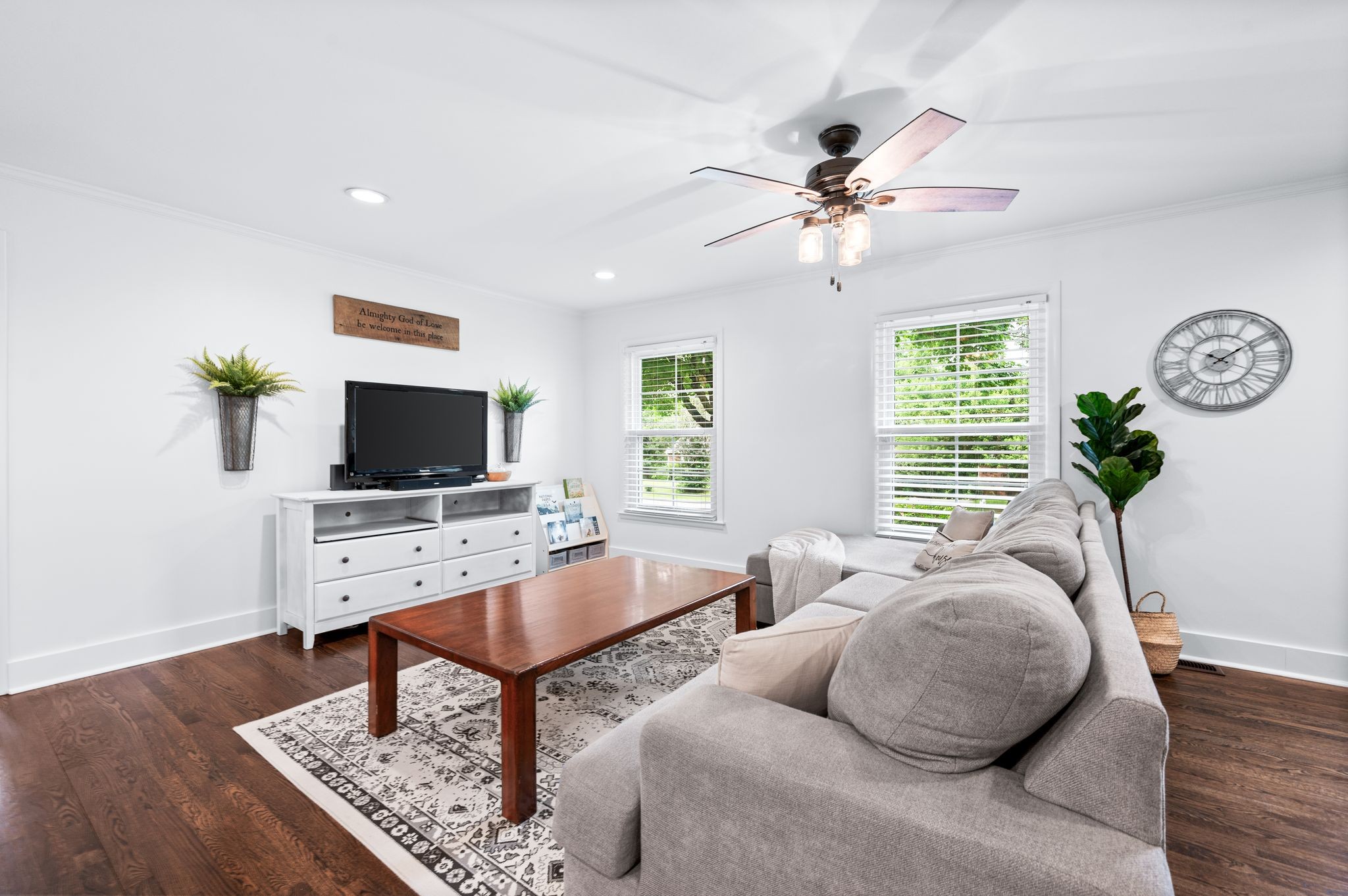 325 Binkley Dr