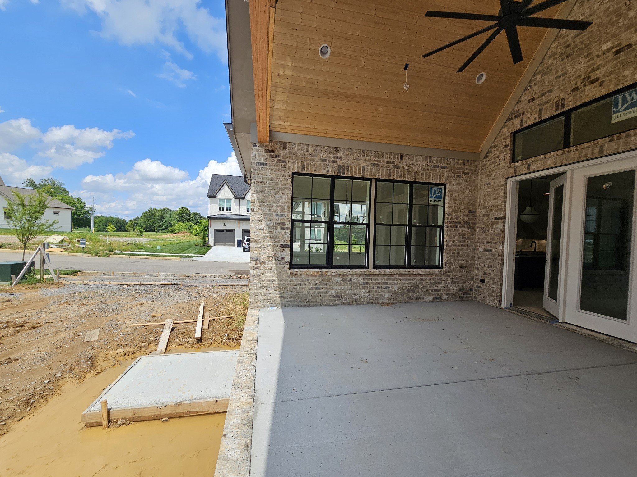 3244 Arundel Ln