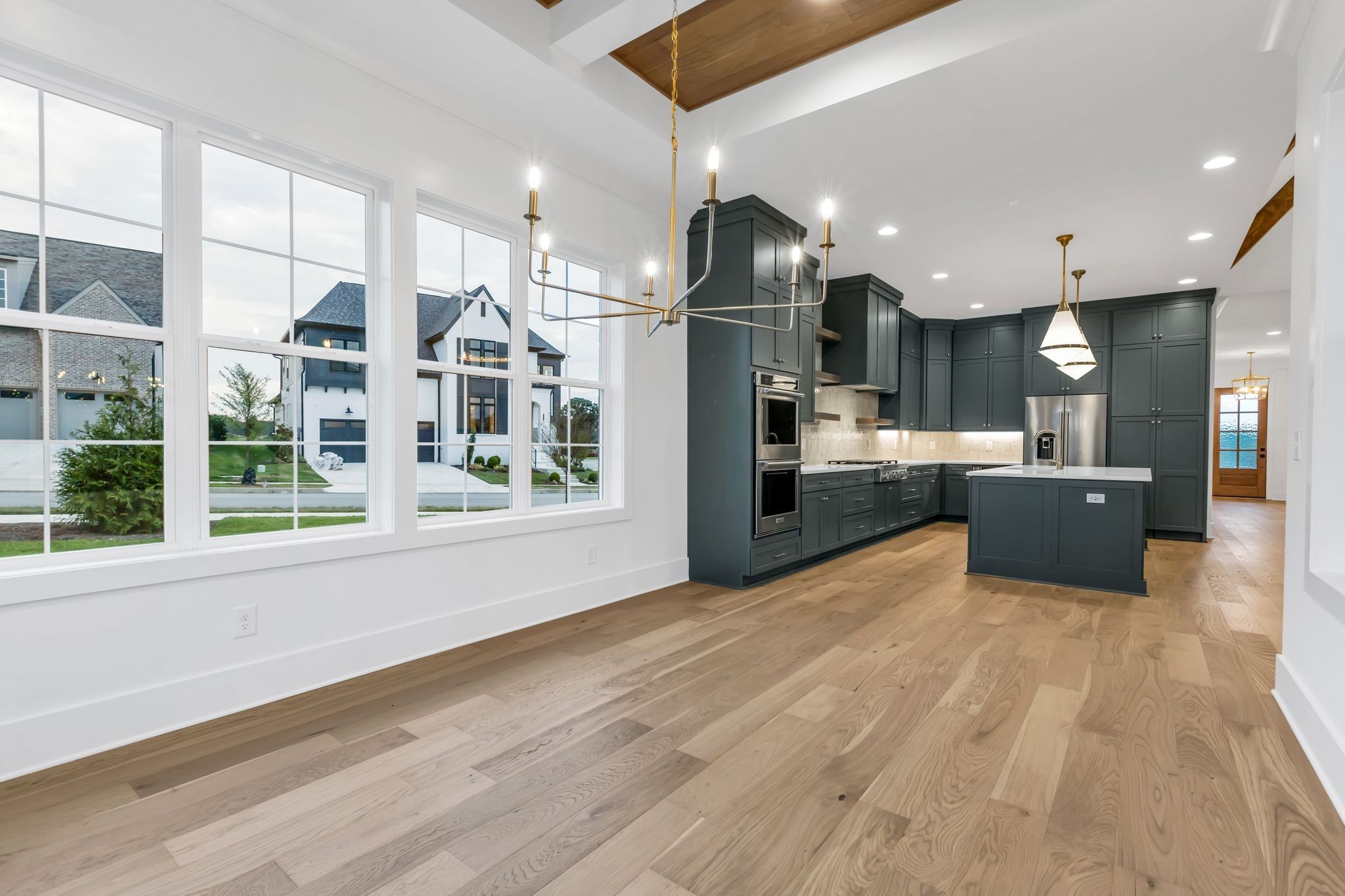 3244 Arundel Ln