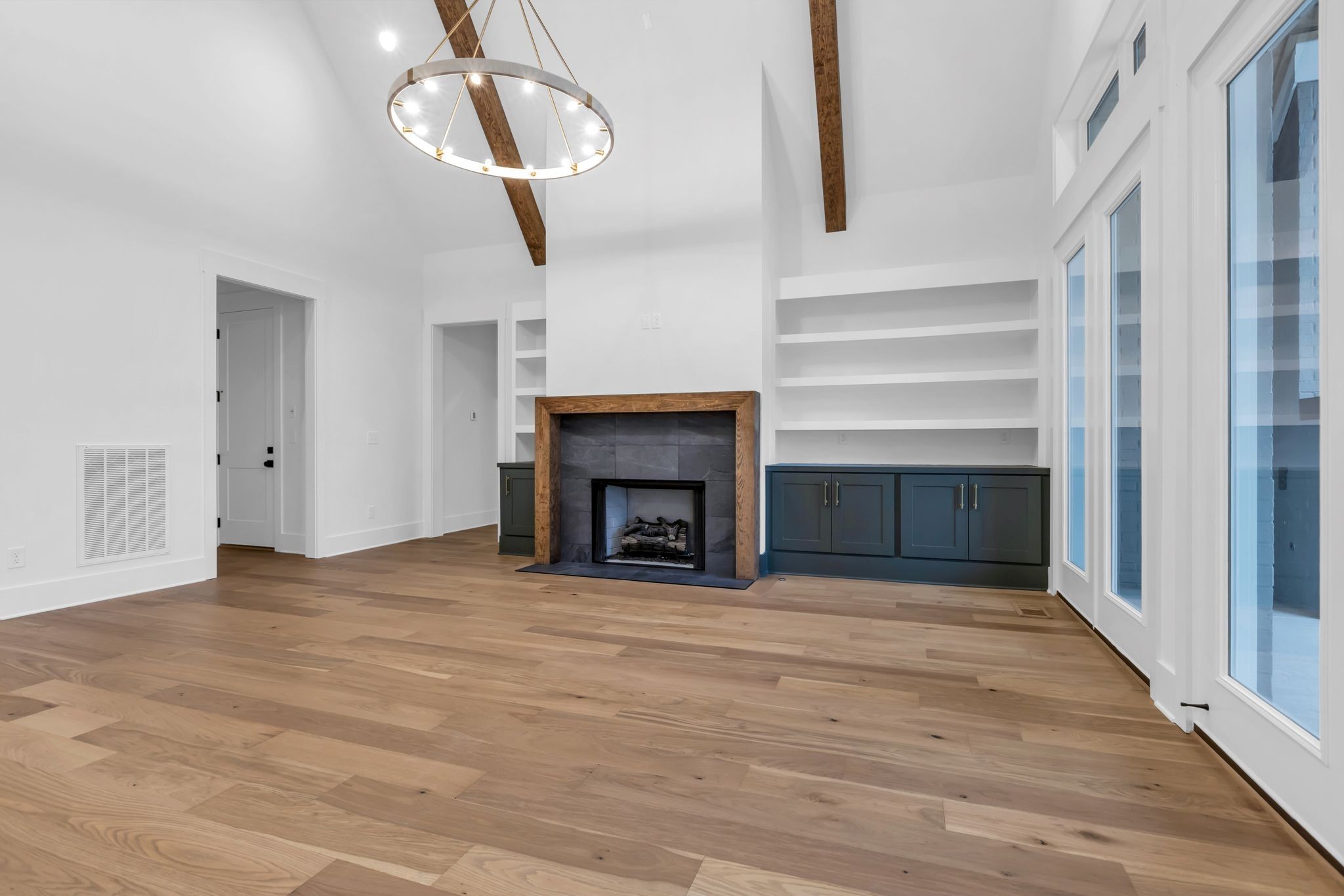 3244 Arundel Ln