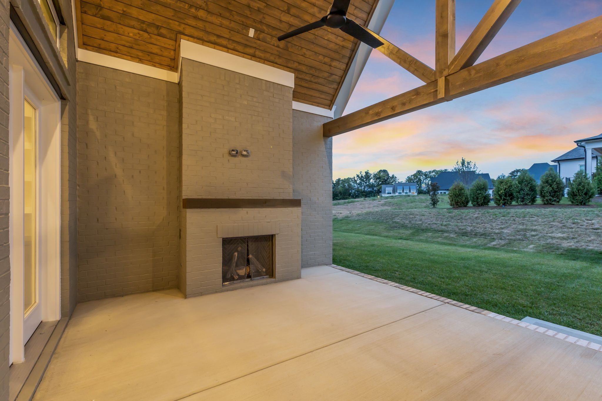 3244 Arundel Ln
