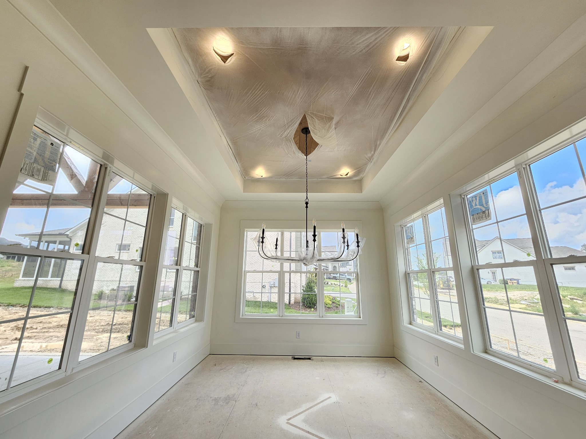 3244 Arundel Ln