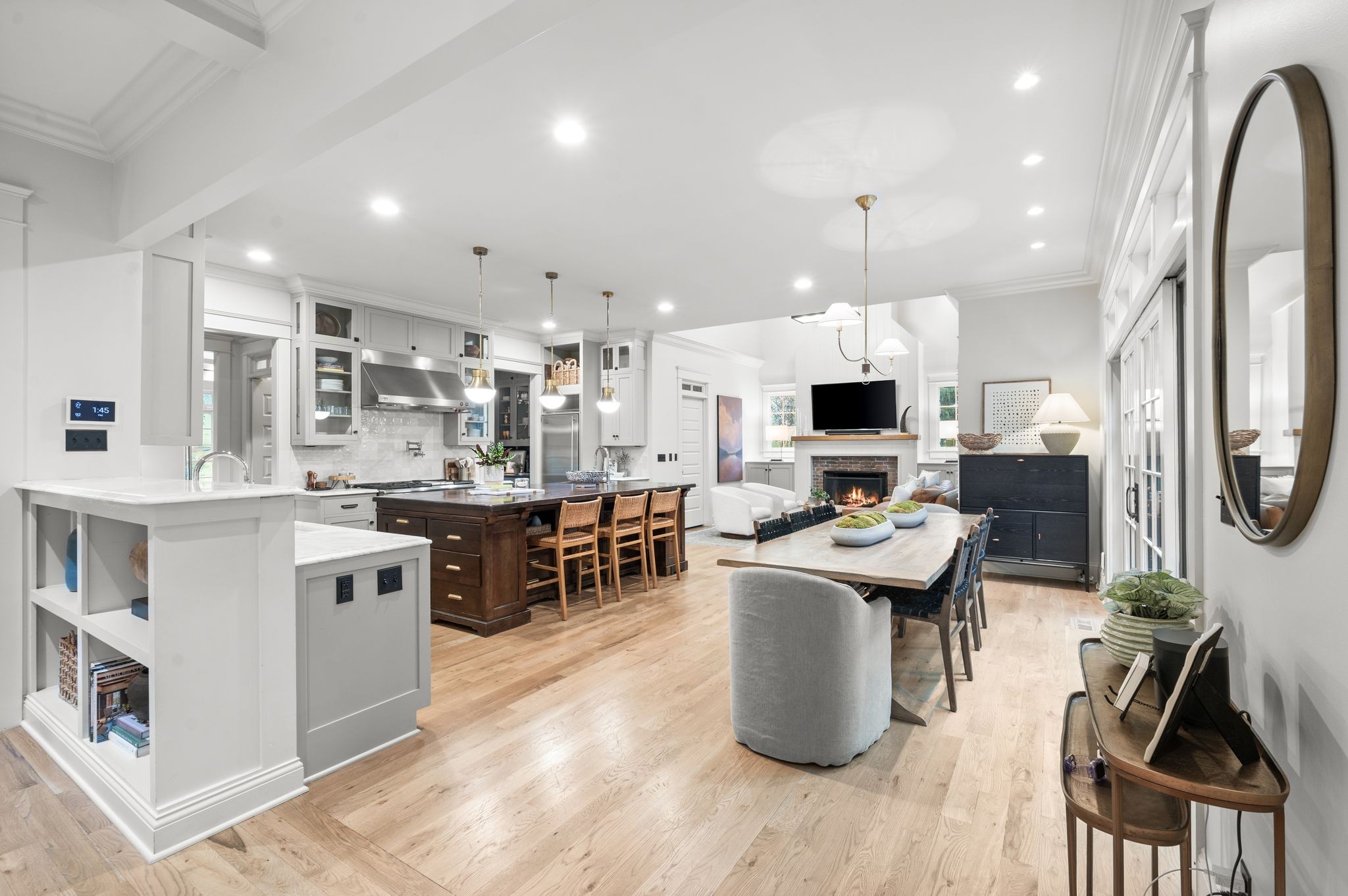 110 Balleroy Dr