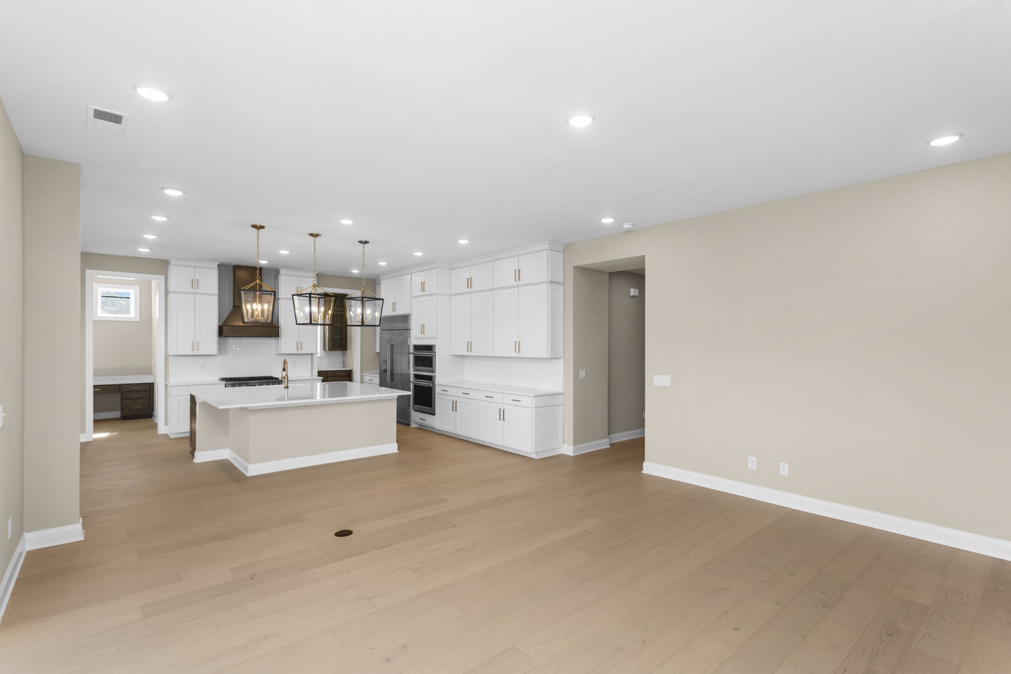 5957 Hunt Valley Drive