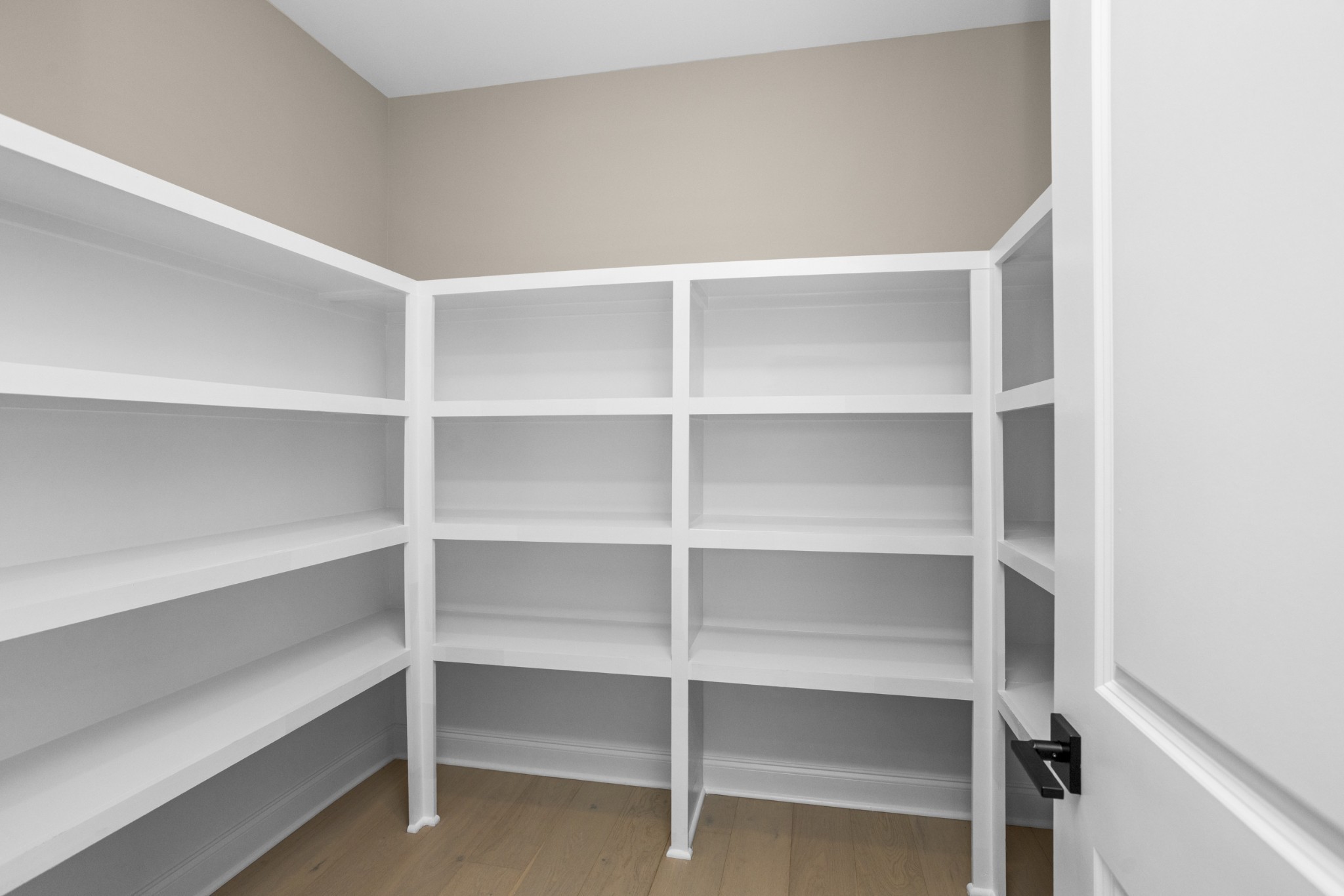 5957 Hunt Valley Drive