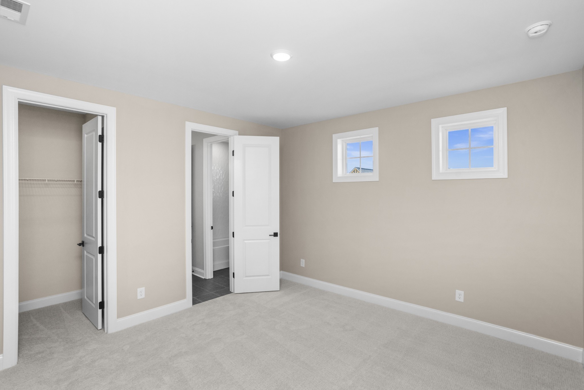 5957 Hunt Valley Drive